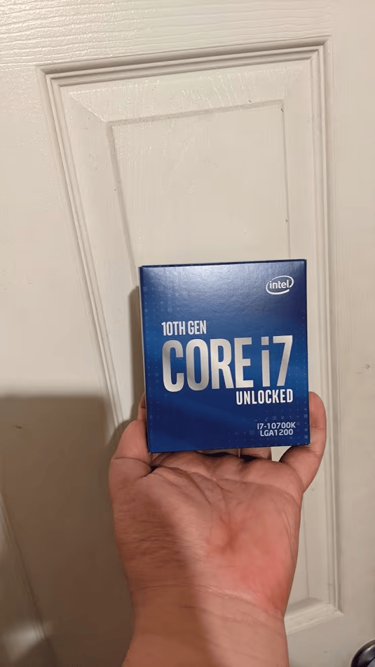 BNIB Intel Core i7-10700K
