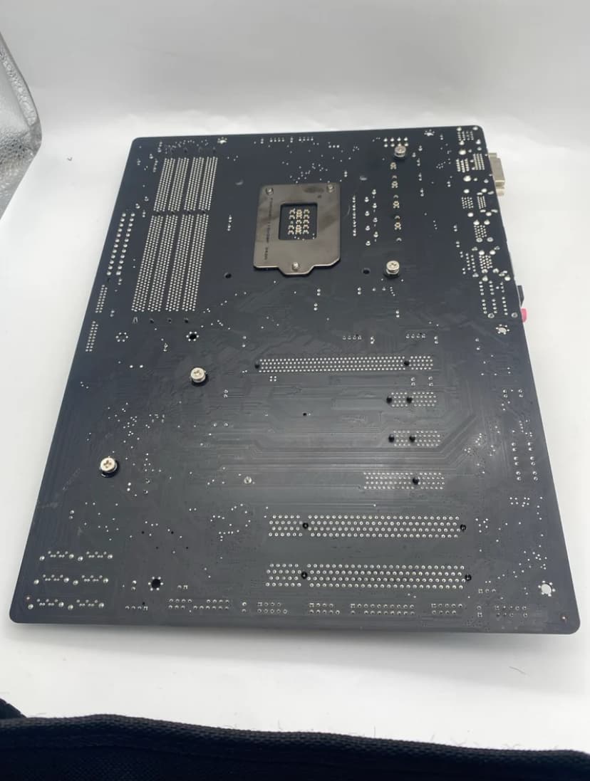 *BROKEN* gigabyte GA-Z87-D3HP