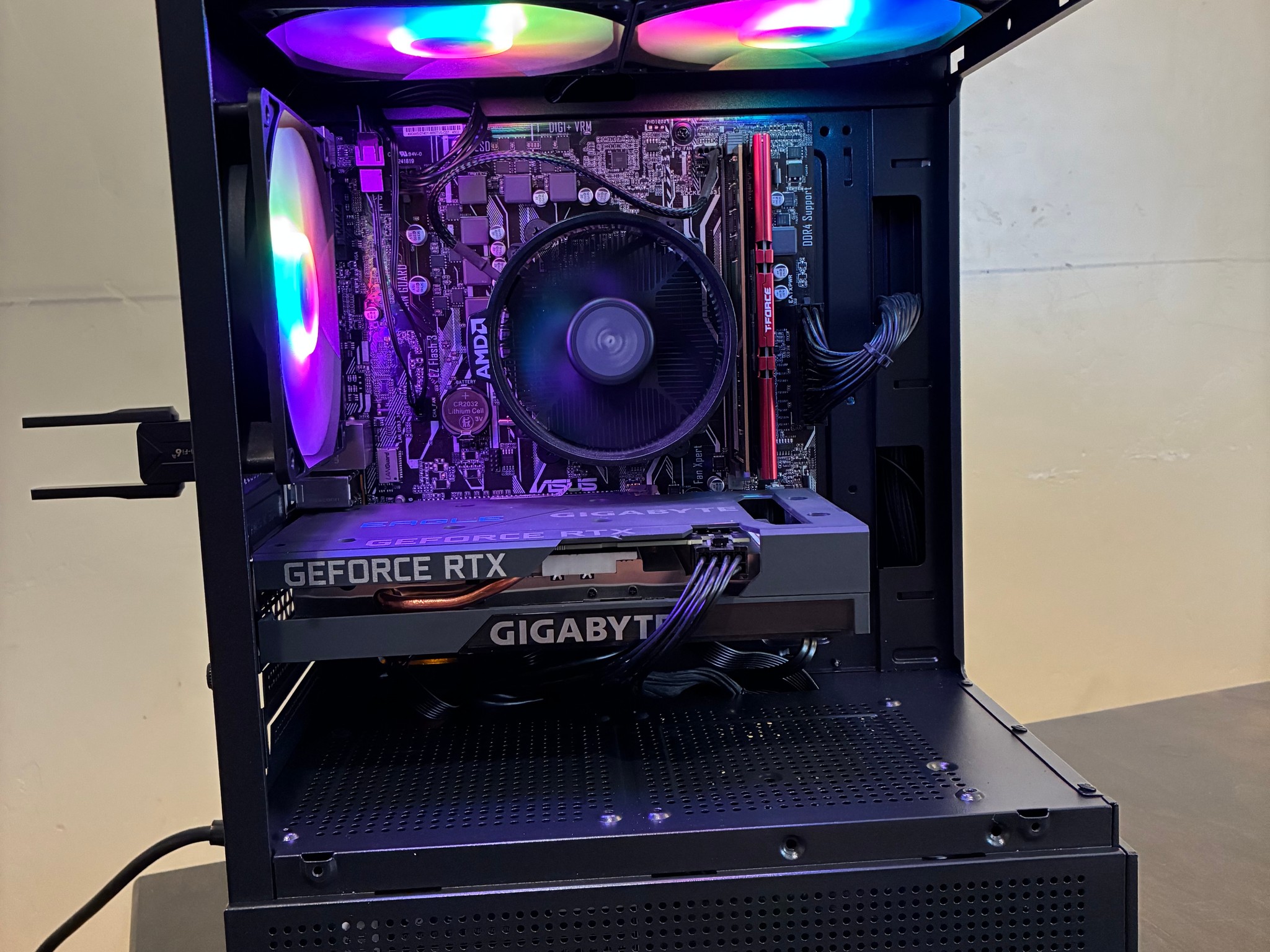 RTX 3050 8GB | Ryzen 5 2600 | 16GB | 512GB SSD | Gaming PC