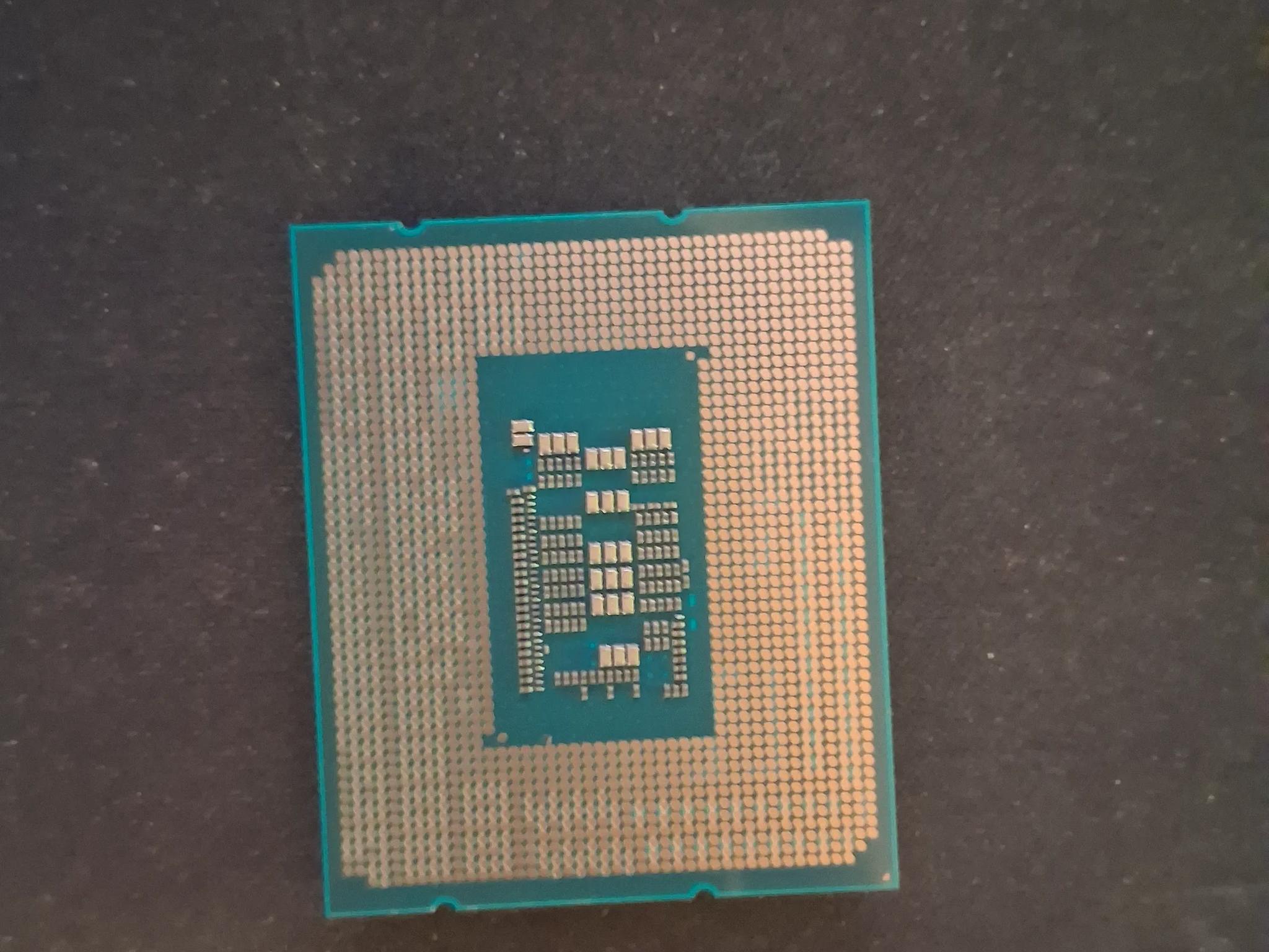 Intel I3 13100f