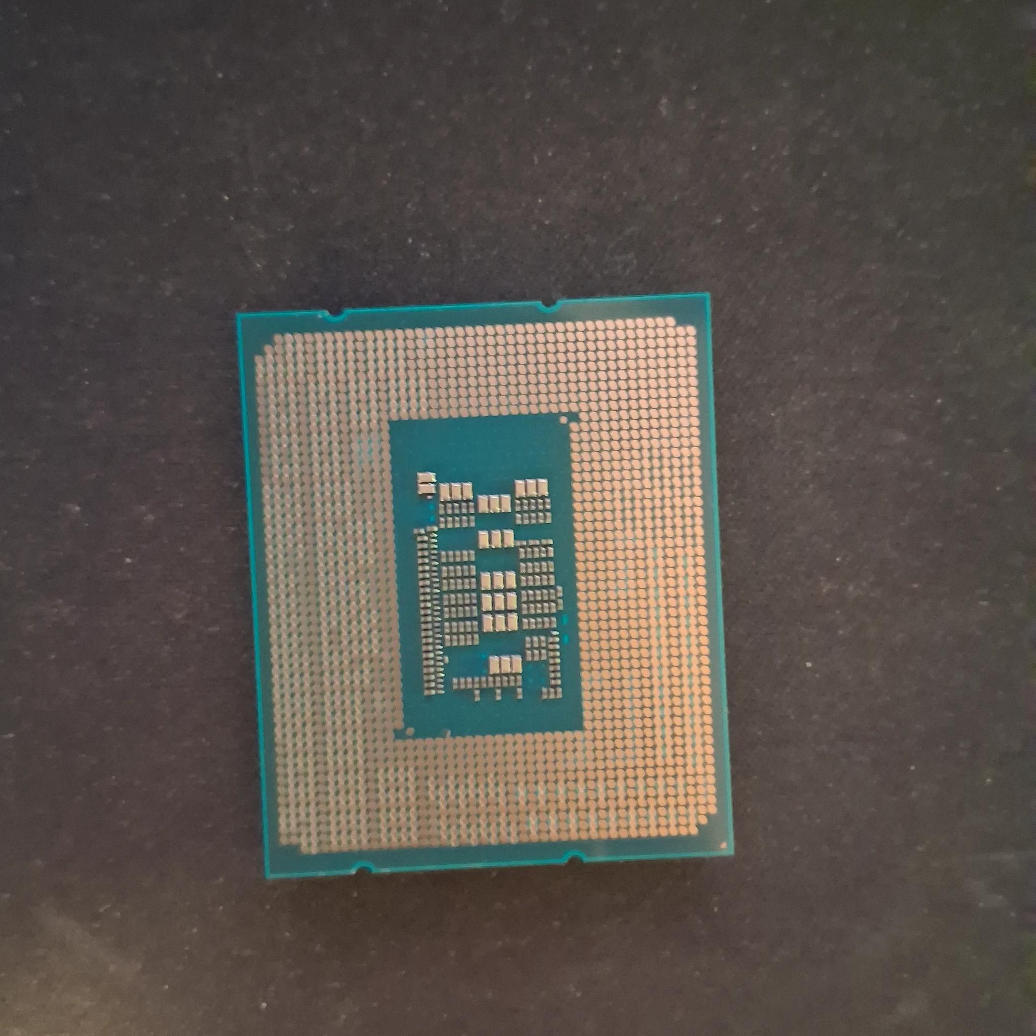 Intel I3 13100f