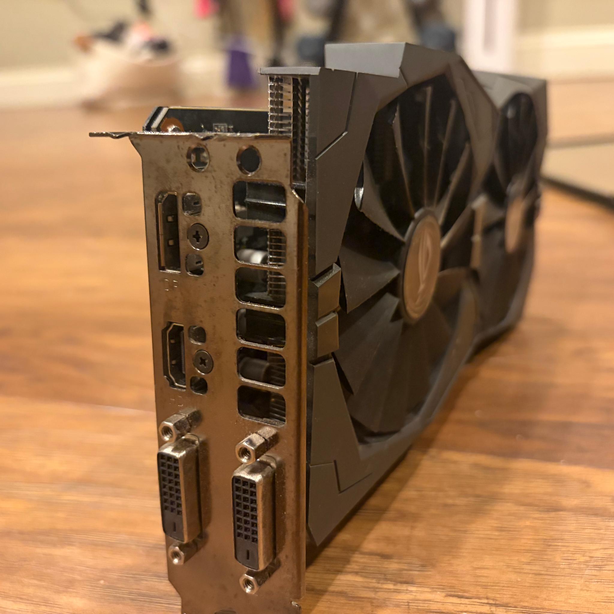 Asus ROG STRIX GTX 1050 Ti GAMING