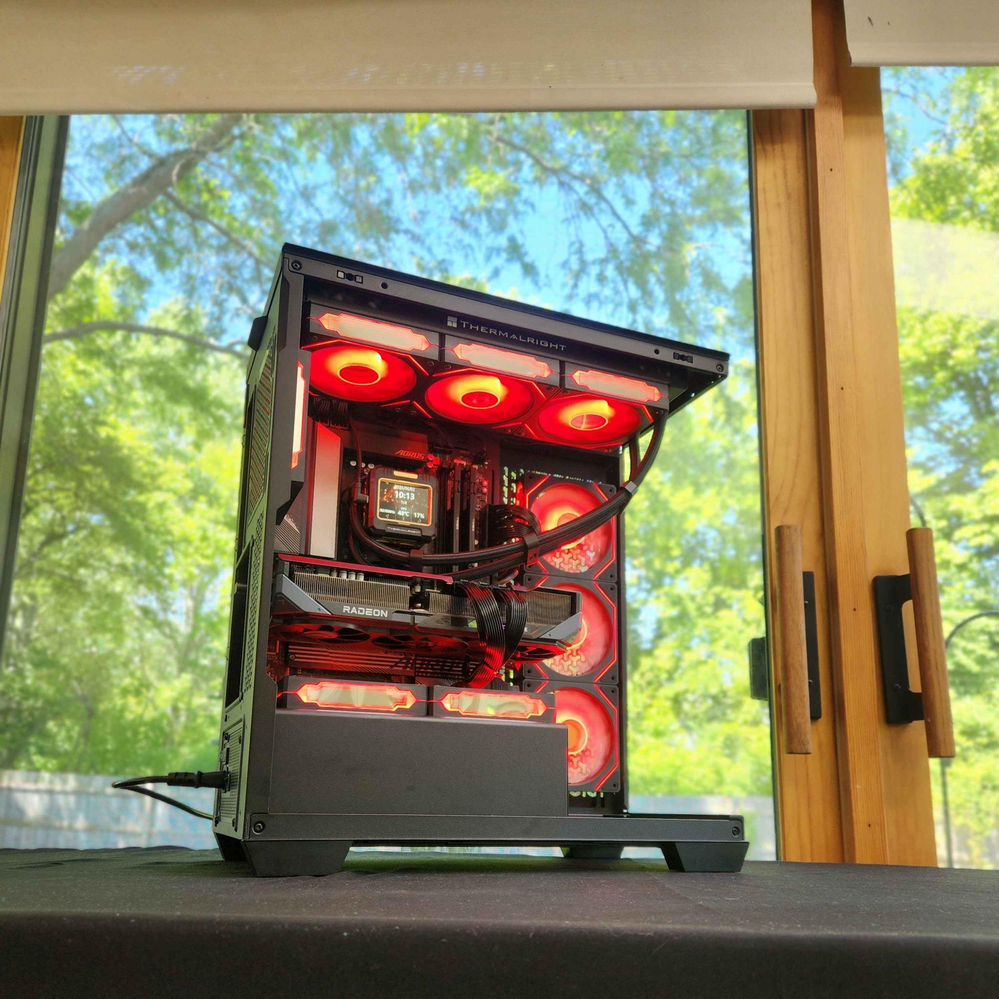 🍀RX 9070 XT | Ryzen 7 9800X3D | 32GB DDR5 | 2TB NVMe | WiFi