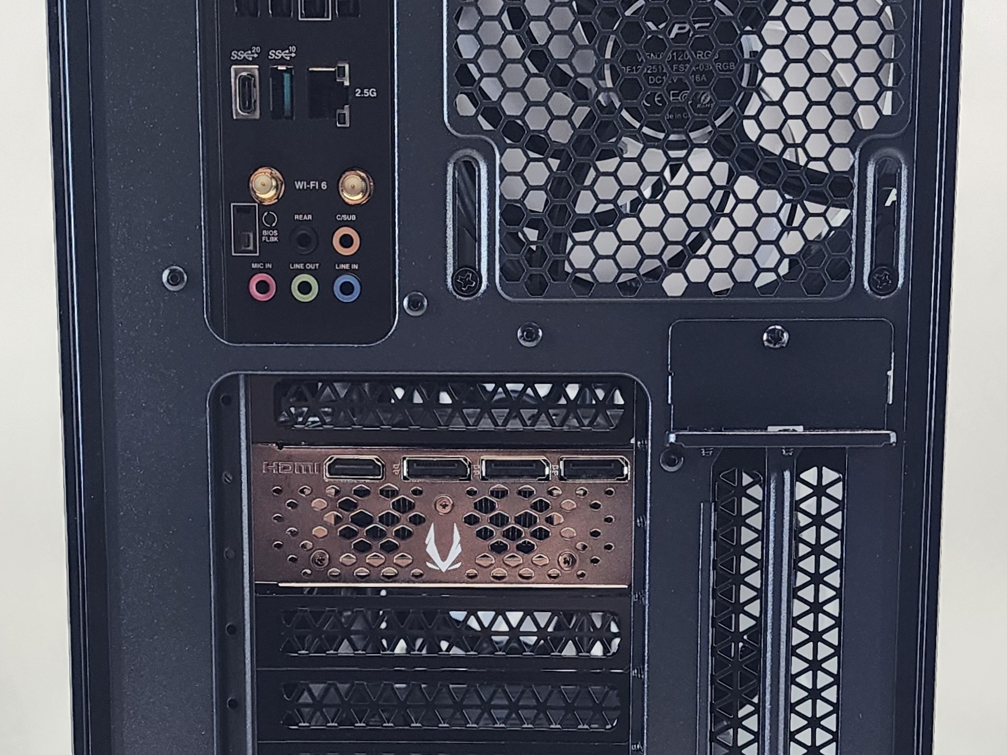 Gaming PC Ryzen 7 7700X 16GB RAM 1TB SSD RTX 4060 Ti 16GB Windows 11 Computer