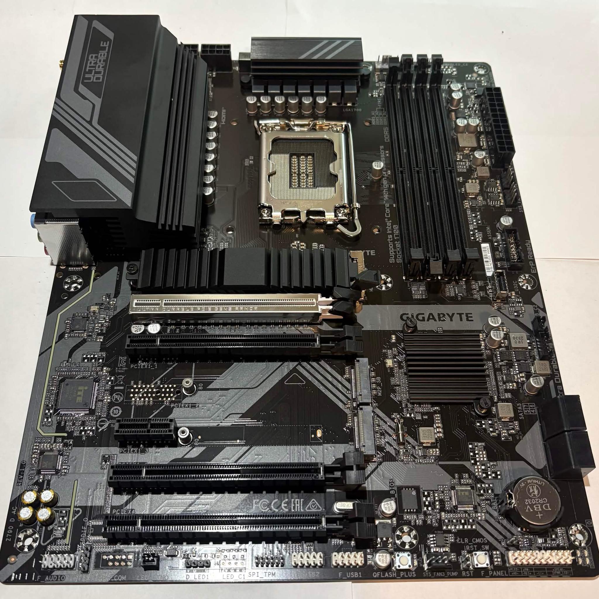 Gigabyte Z790 UD AC DDR5 Motherboard LGA1700 Tested Working