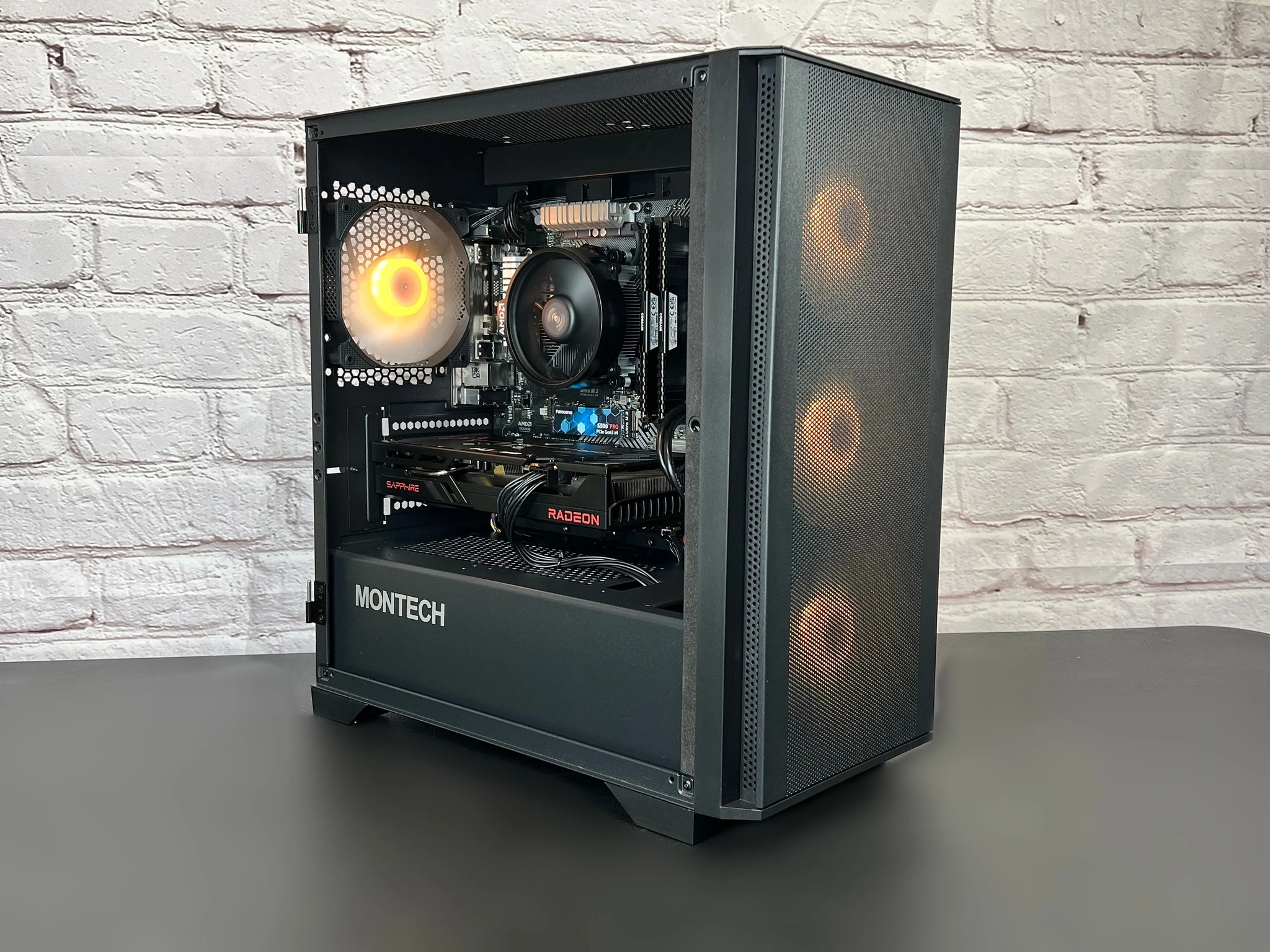 Ryzen 5 3600 RX 6600 XT 16GB RAM 1TB M.2 Wifi/BT Win 10 Gaming PC