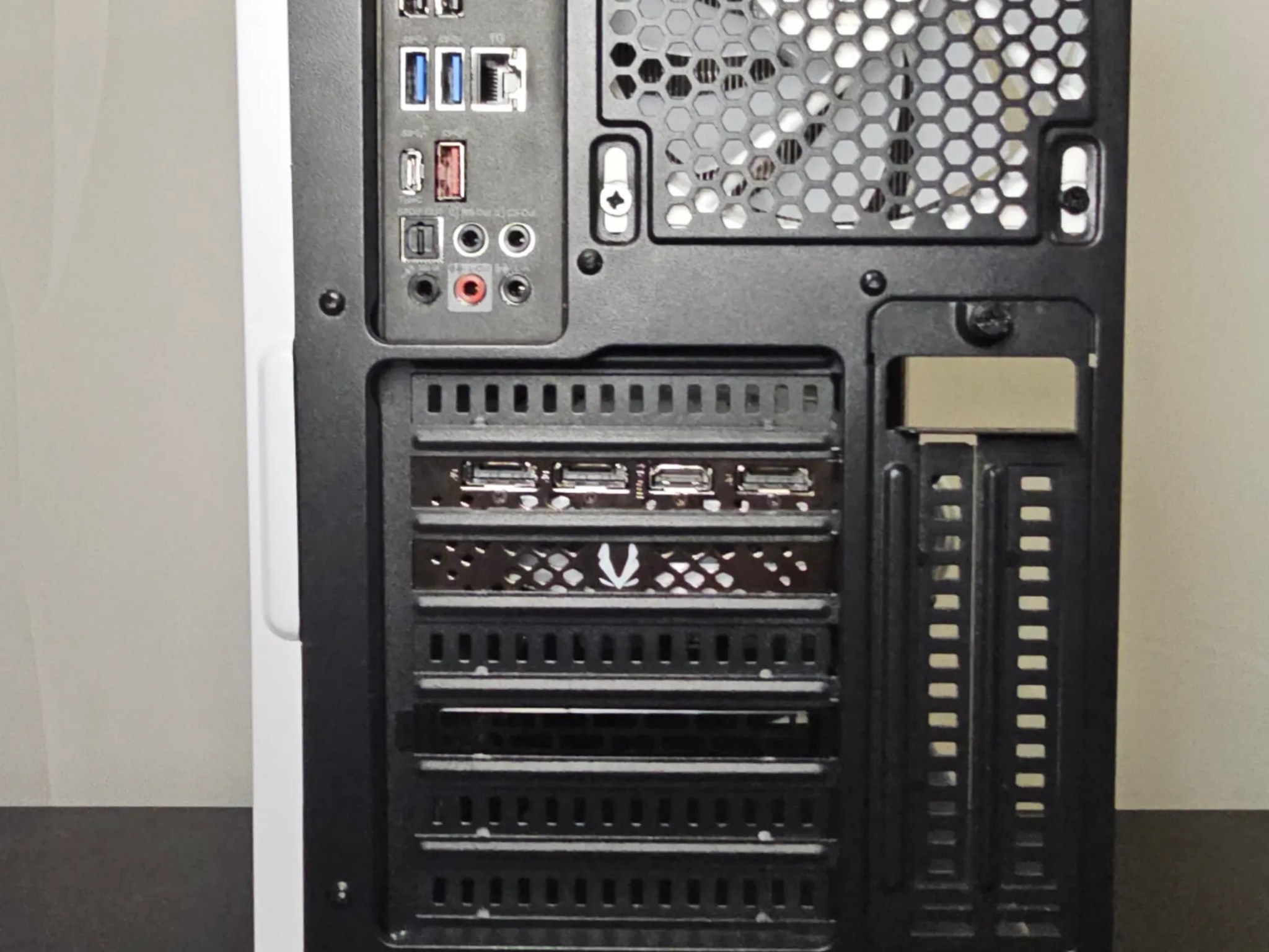 RTX 4060 8GB / Ryzen 5 5500 / 32GB DDR4 / 1TB SSD / Wi-Fi + BT /ɢᴜᴀʀᴅɪᴀɴ