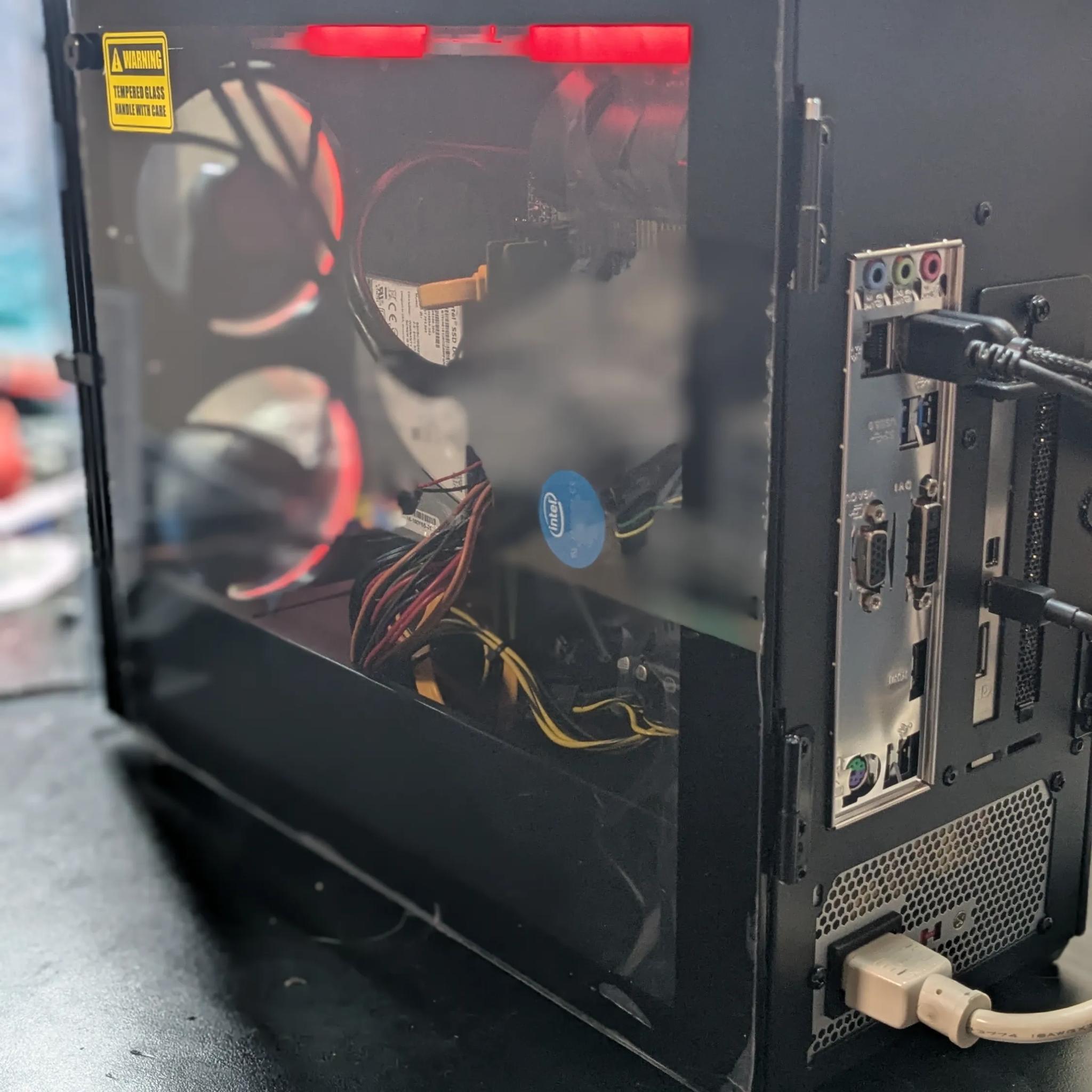 Scratch and Dent | 80 FPS Fortnite | Windows 11, i5-6600, RX 550 4GB, 16GB RAM, 480GB SSD, Wifi
