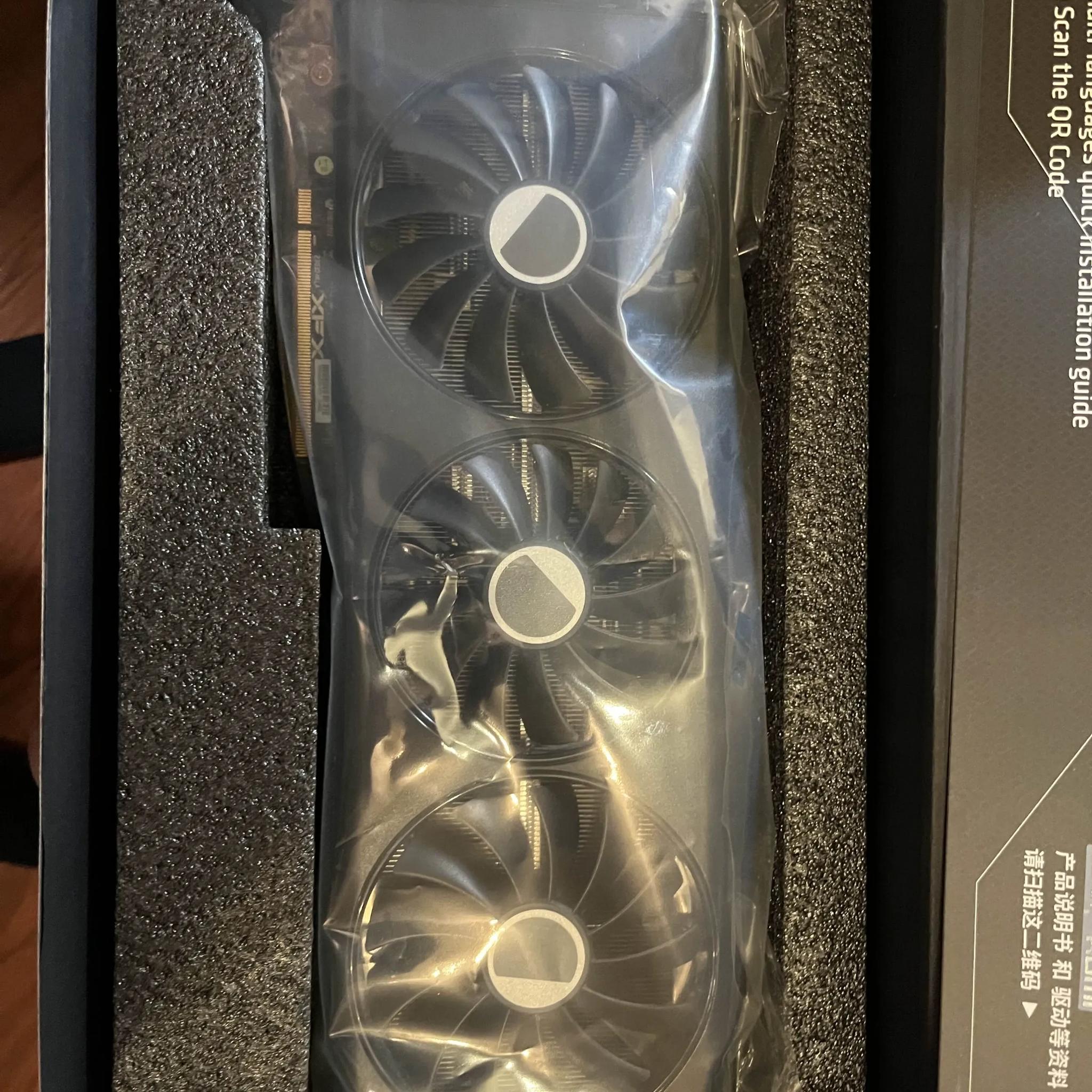 XFX Speedster QICK319 RX 7800XT CORE GPU 16GB