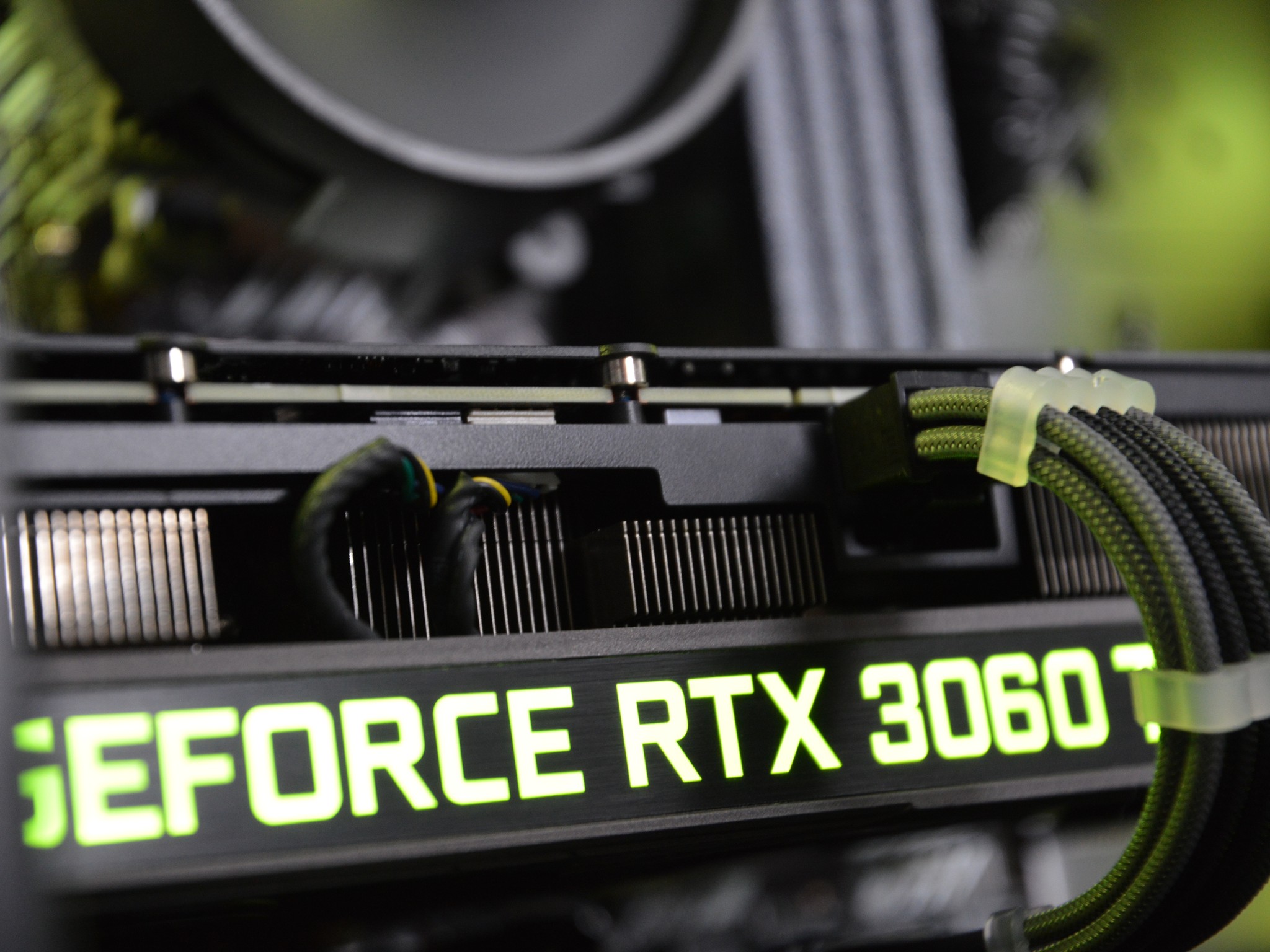 🐝🐝| RTX 3060 Ti 8GB | AMD RYZEN 5 5500 | 16GB DDR4 RAM | 1TB NVME SSD | Bee Sting 3.0 |