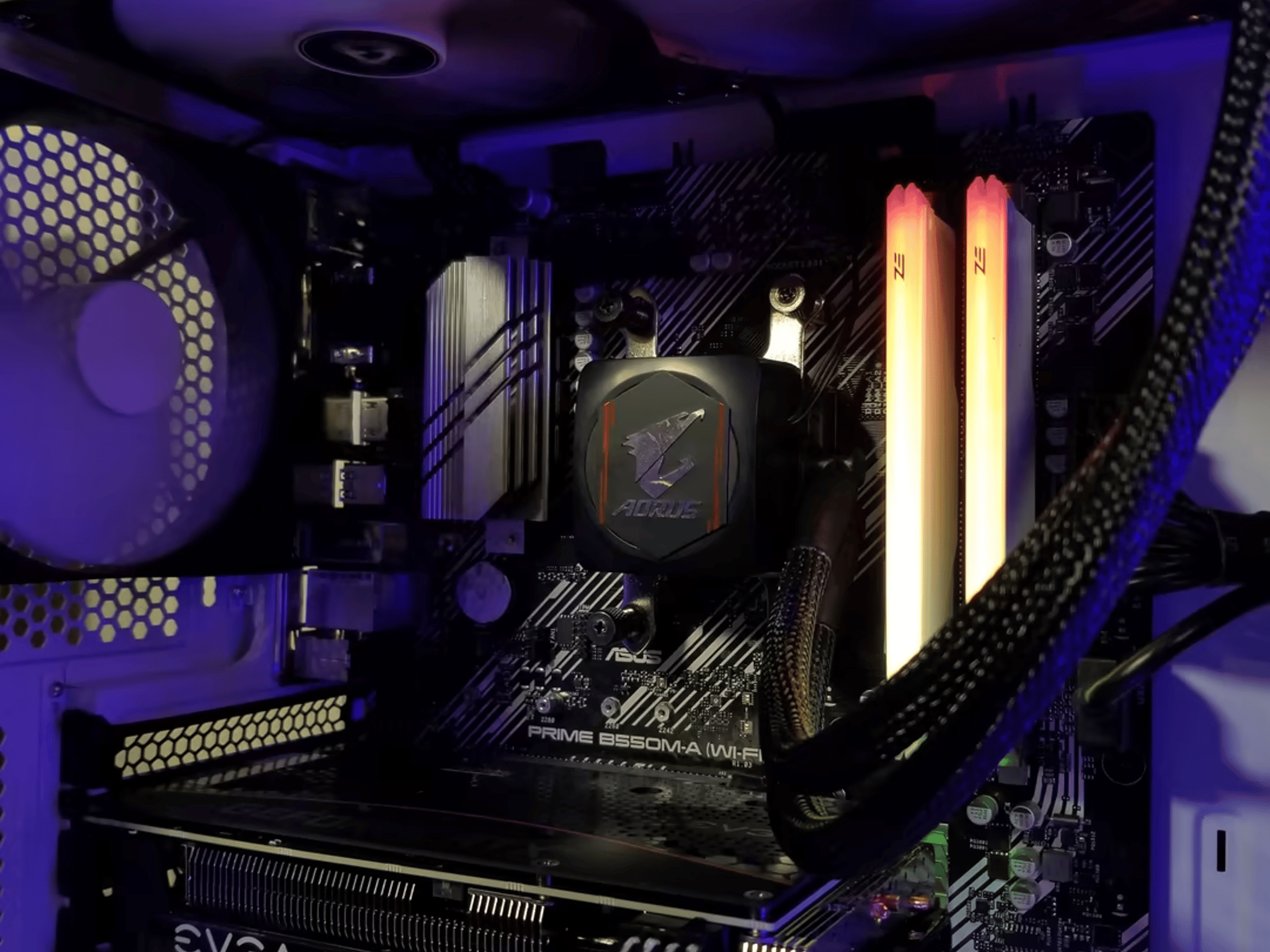 AMD Ryzen 7 3800X // EVGA GeForce RTX 3060 12GB // HP 2x8 16GB 3200MHz // TeamGroup AX2 512GB