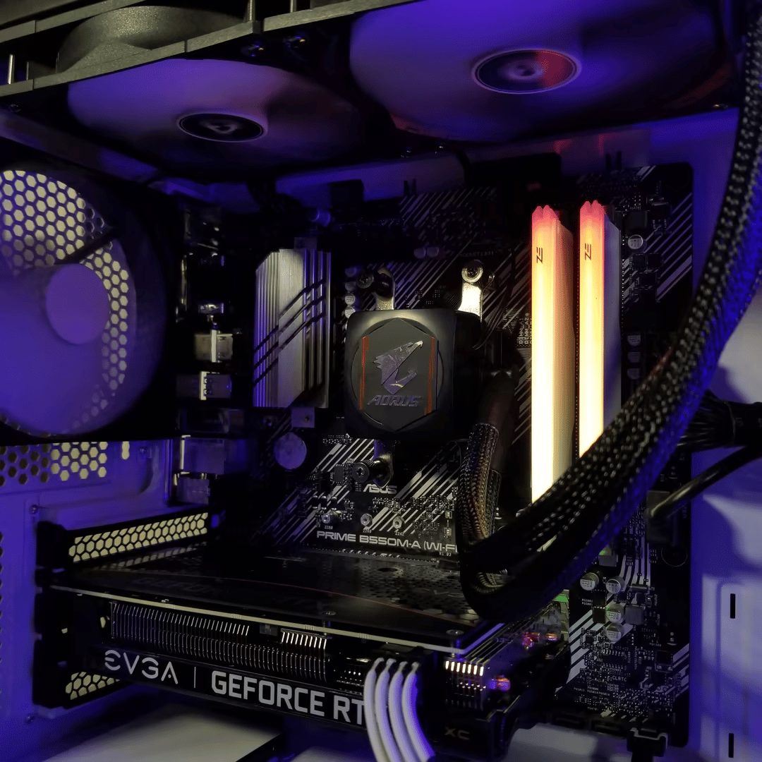 AMD Ryzen 7 3800X // EVGA GeForce RTX 3060 12GB // HP 2x8 16GB 3200MHz // TeamGroup AX2 512GB