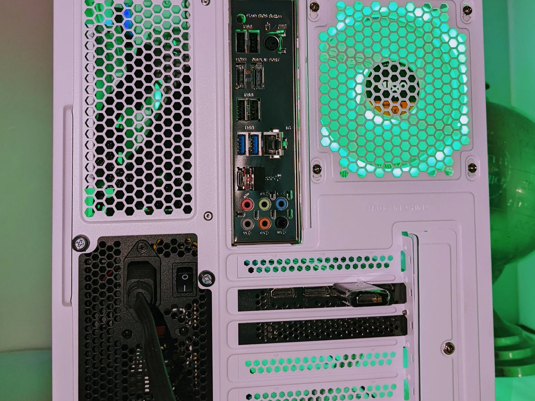 ⚪️High Performance |RTX 3060TI | Ryzen 5 4500@4.3GHz| 16GB DDR4 RAM| w/Over 1TB NVMe/SSD| Windows 11