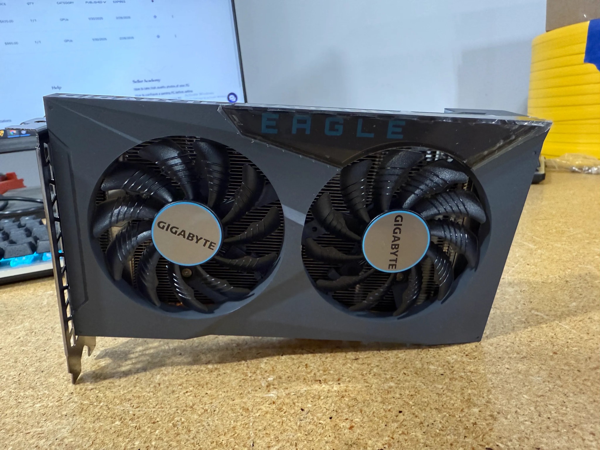 GIGABYTE Radeon RX 6400 Eagle 4G Graphics Card