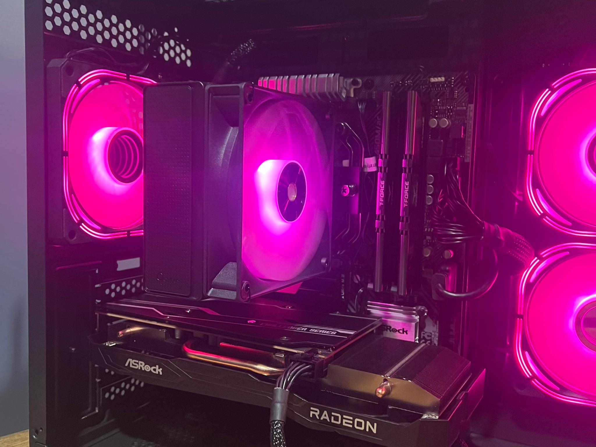 AMD Ryzen 5 5500 + RX 7600 Gaming PC 16gb ram