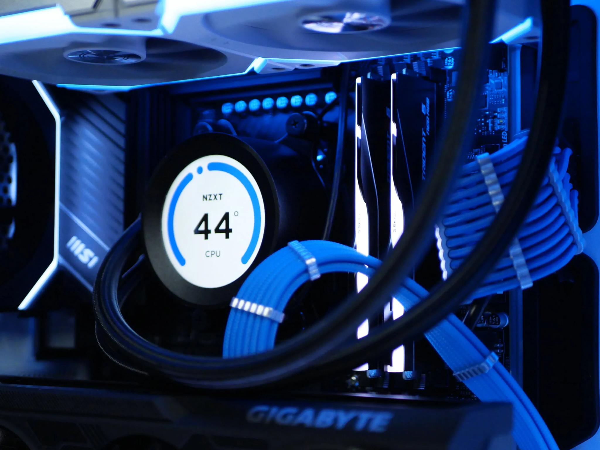 🔵Oreo Blizzard | Ryzen 7 7700, RTX 4070 Super, 2TB Nvme, 32gb DDR5 RGB