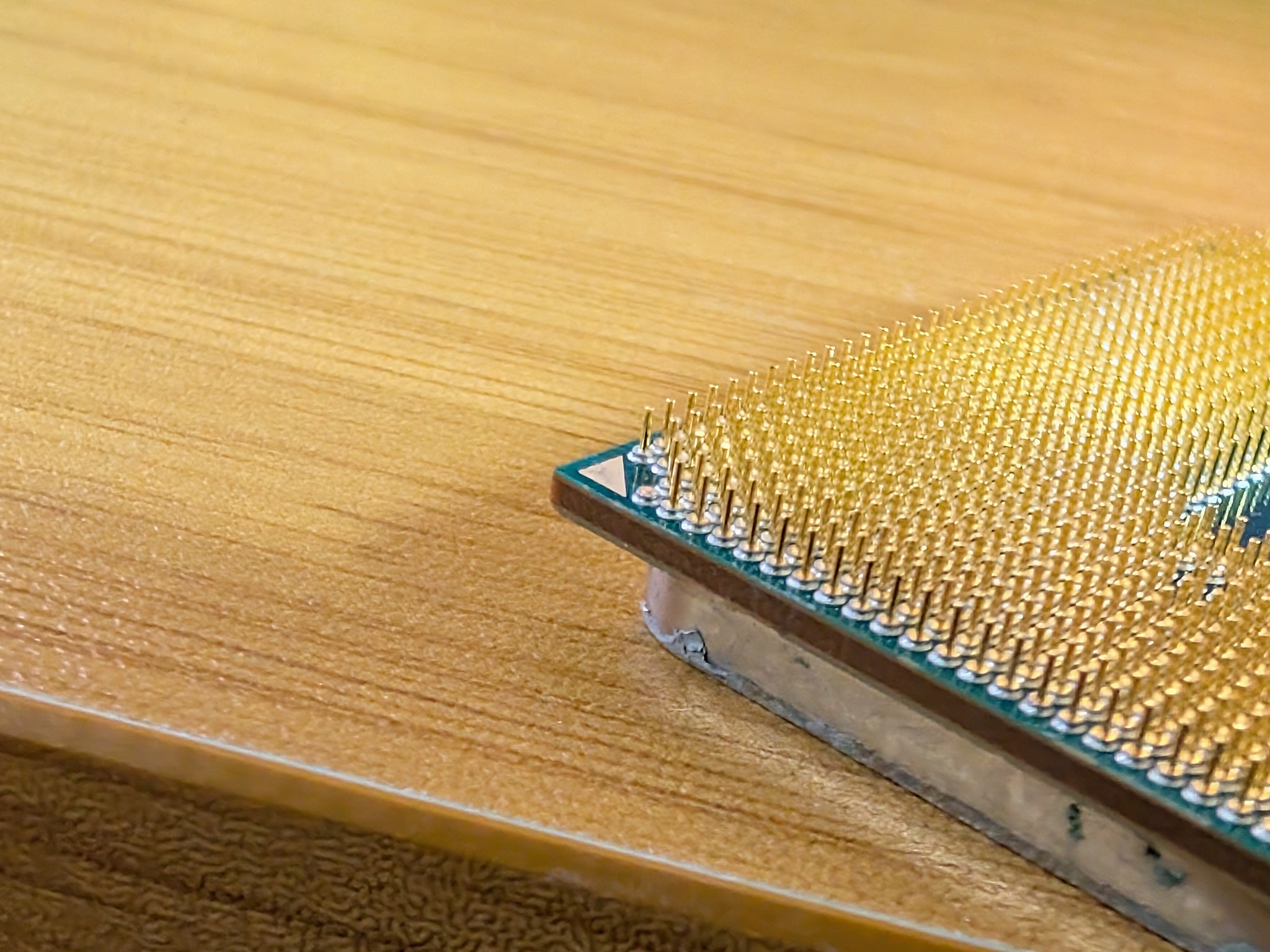 AMD Ryzen 7 3700X - ONE BROKEN PIN SOLD AS-IS