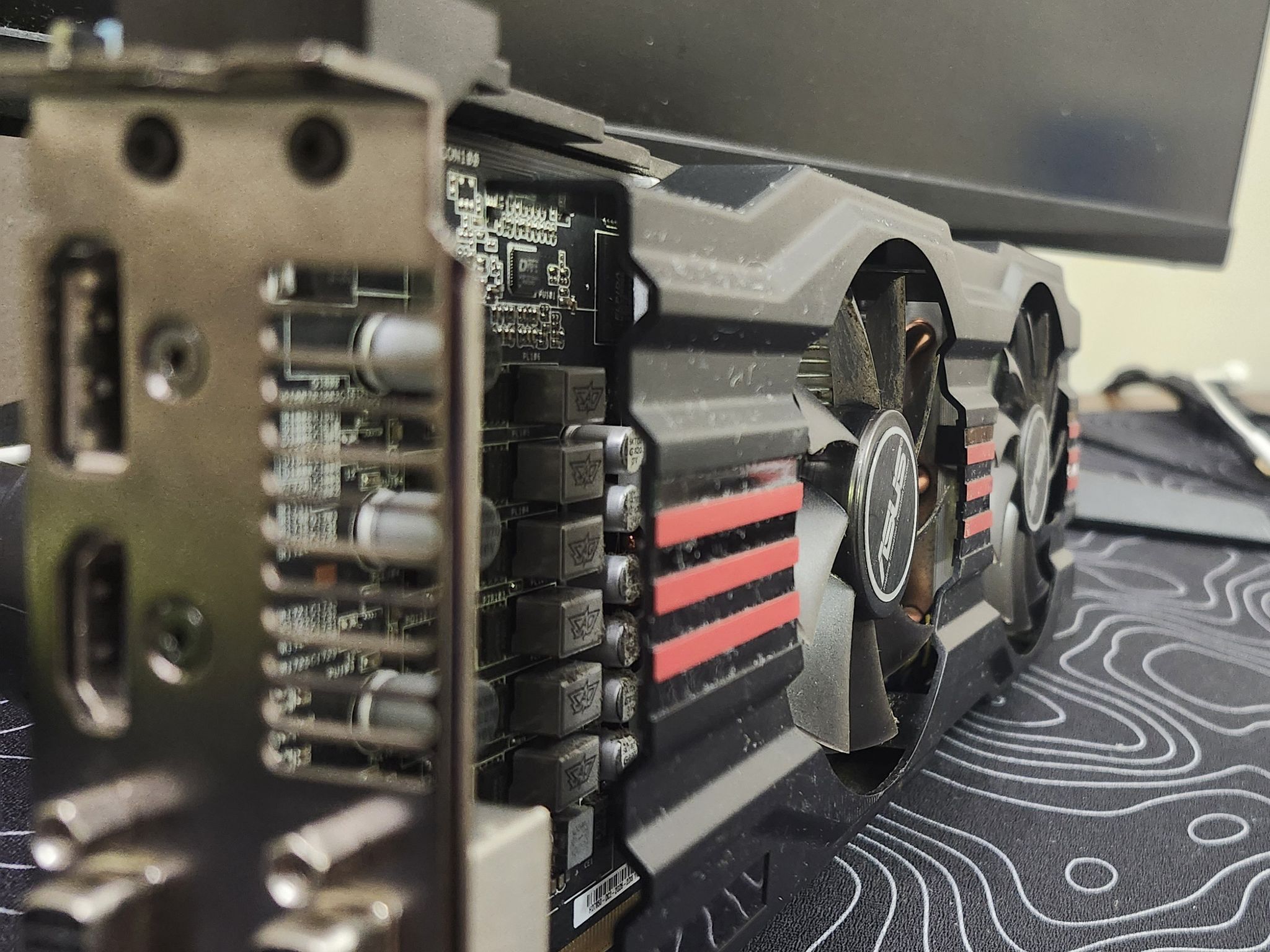HD 7850 2GB ASUS