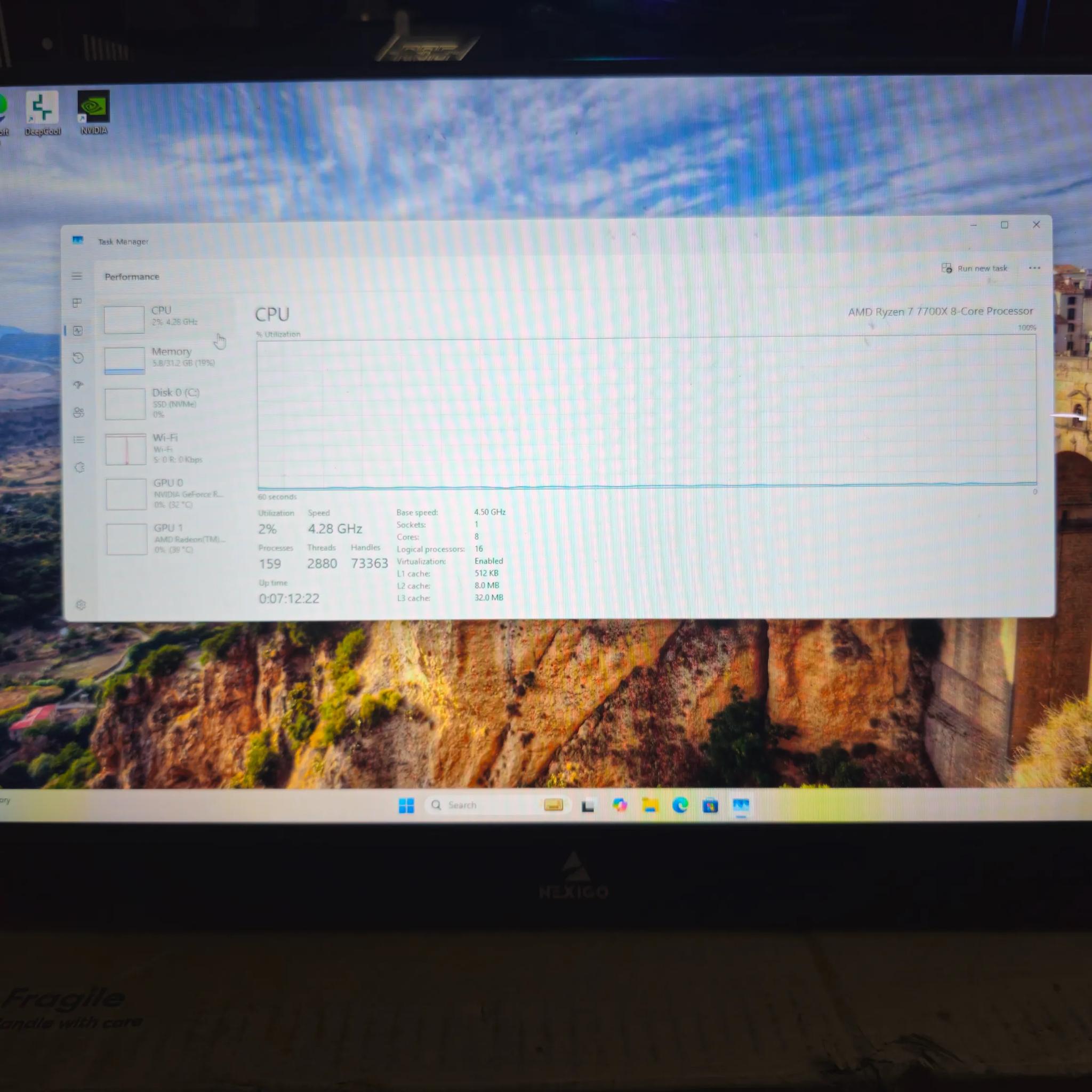 Ryzen 7 7700x | Asus ROG 4070 | 32gb DDR5 | 2TB SSD | 750w PSU