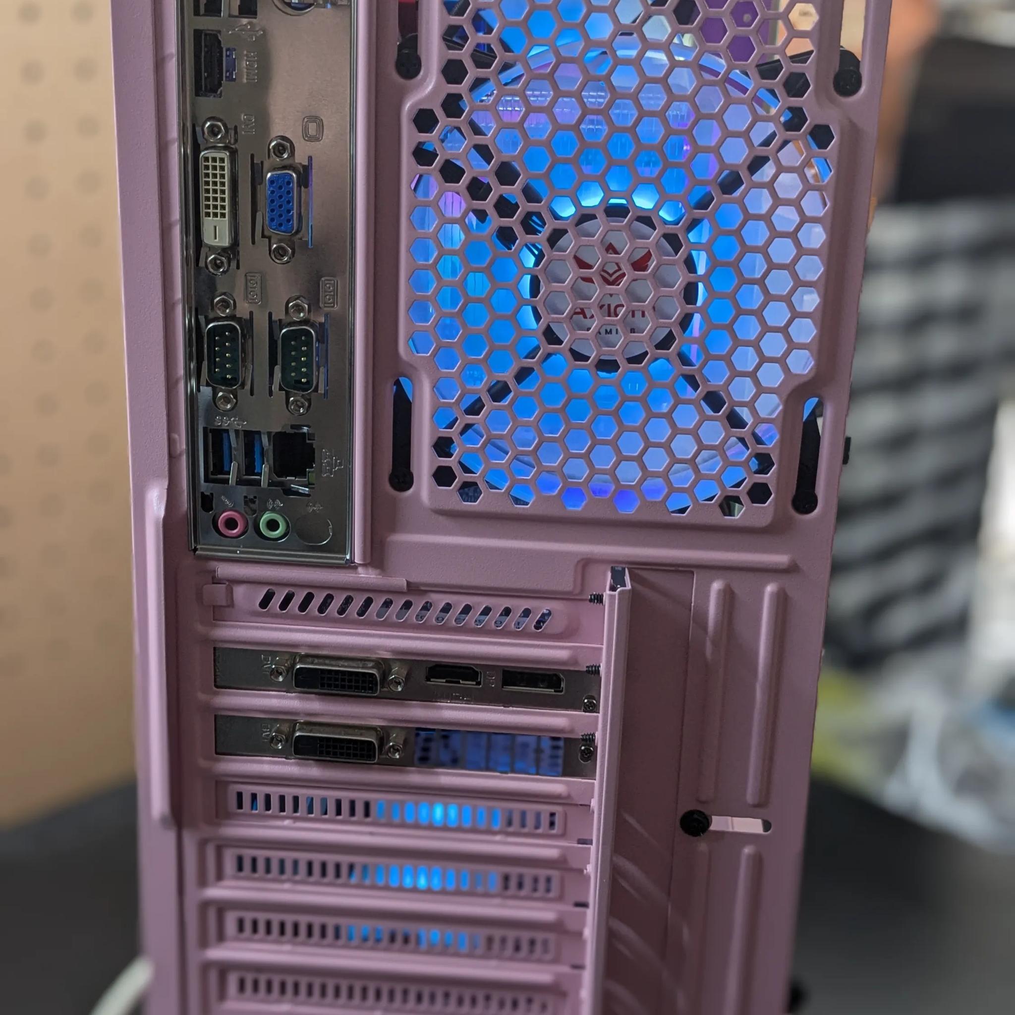 Obnoxiously Pink | 120 FPS Fortnite| Xeon (same as i7), 16GB RAM, 500GB SSD, R9 290 4GB, RGB, Wifi