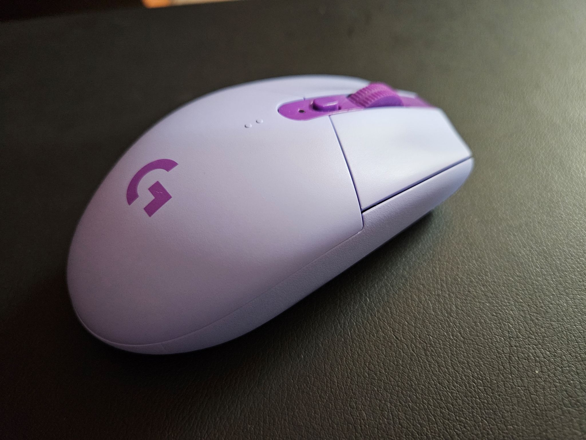 Logitech G305 (Lilac), Used, Like New Condition (Clean)