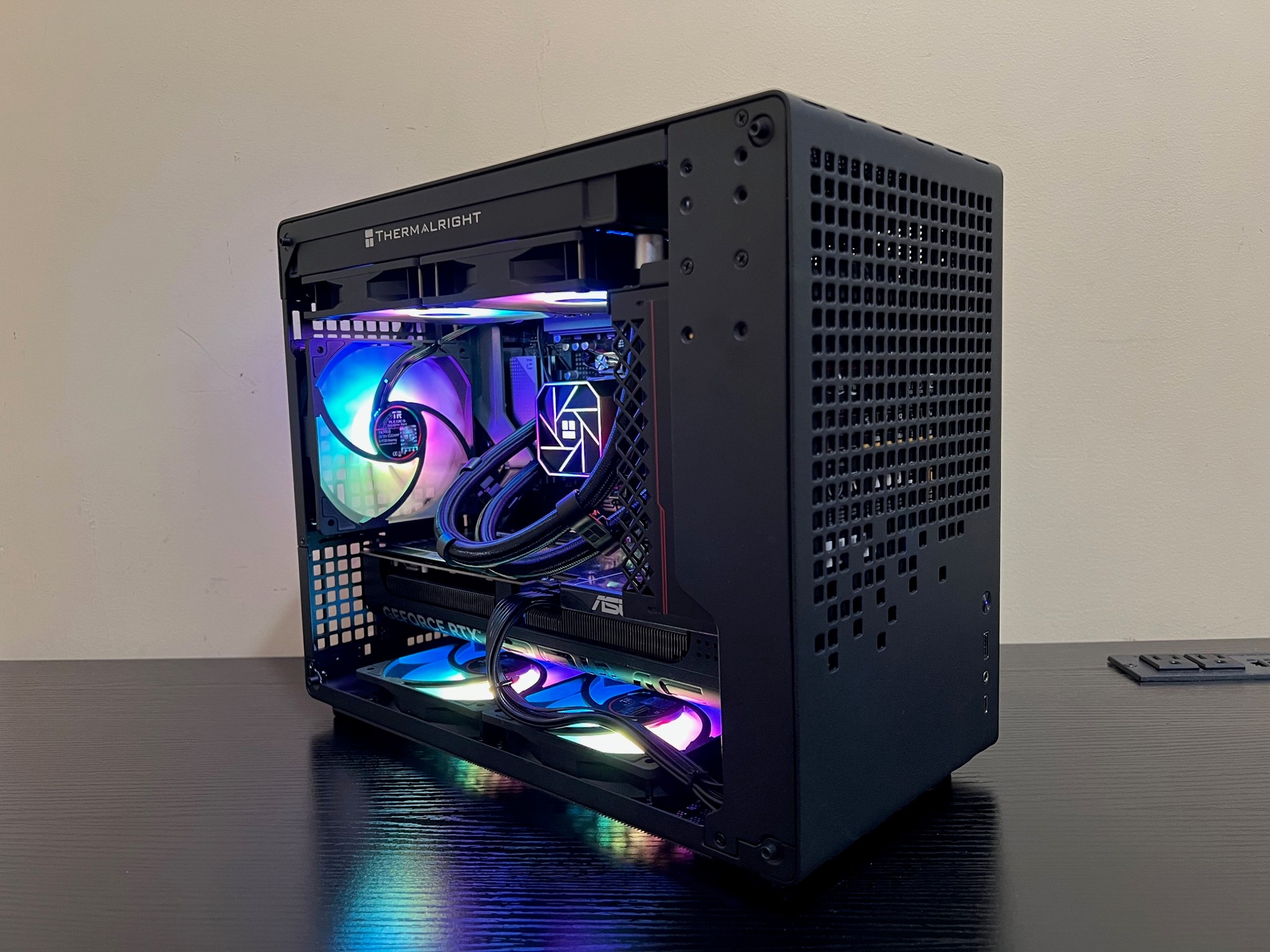 RYZEN 7600X3D, RTX 5070, 32GB DDR5, GEN5 NVMe 1TB
