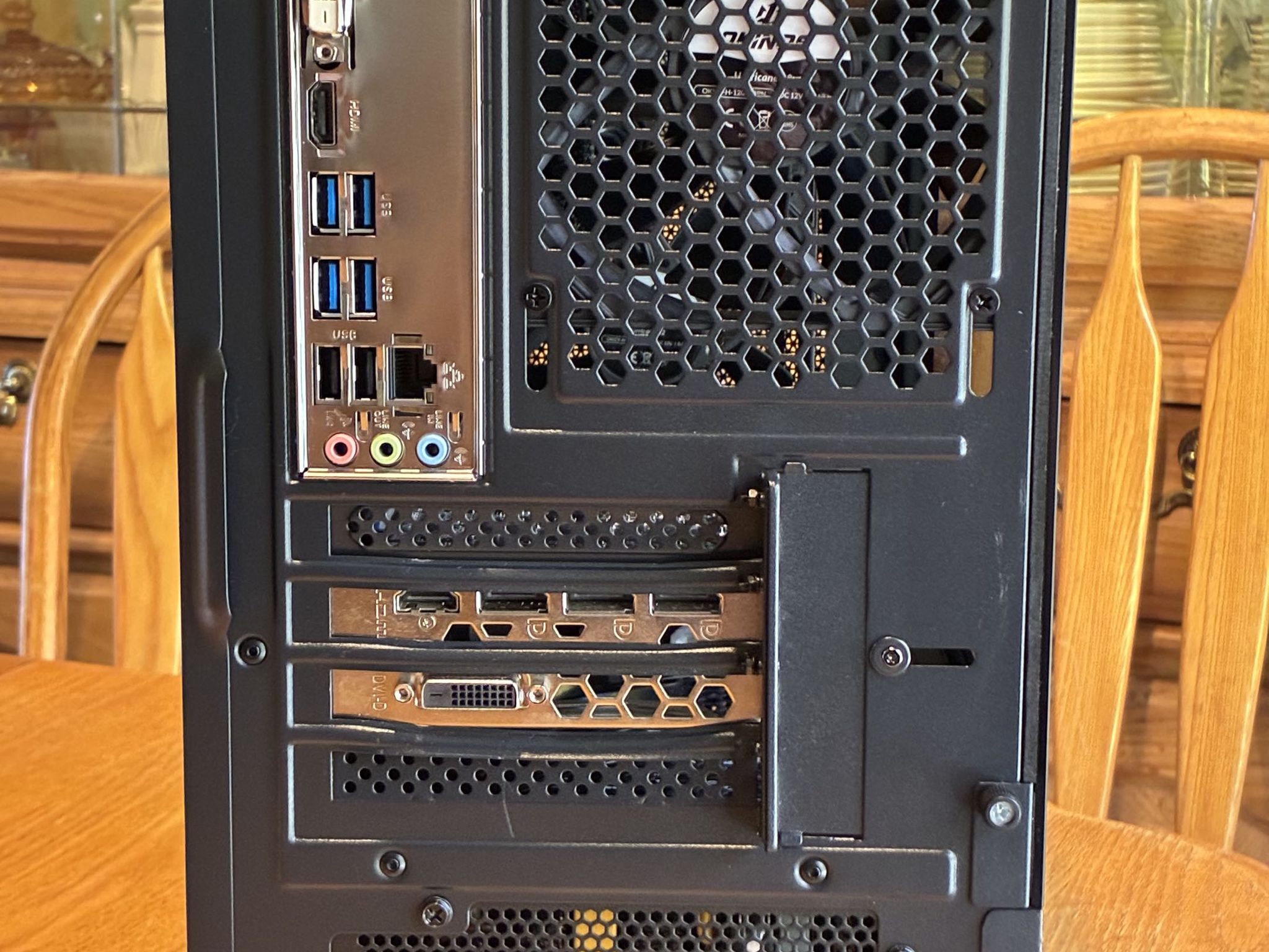 Windows 11 Gaming PC W/16GB Ram, AMD Ryzen 5 3600 CPU, 8GB MSI Radeon 570 RX Graphics Card & 1TB SSD