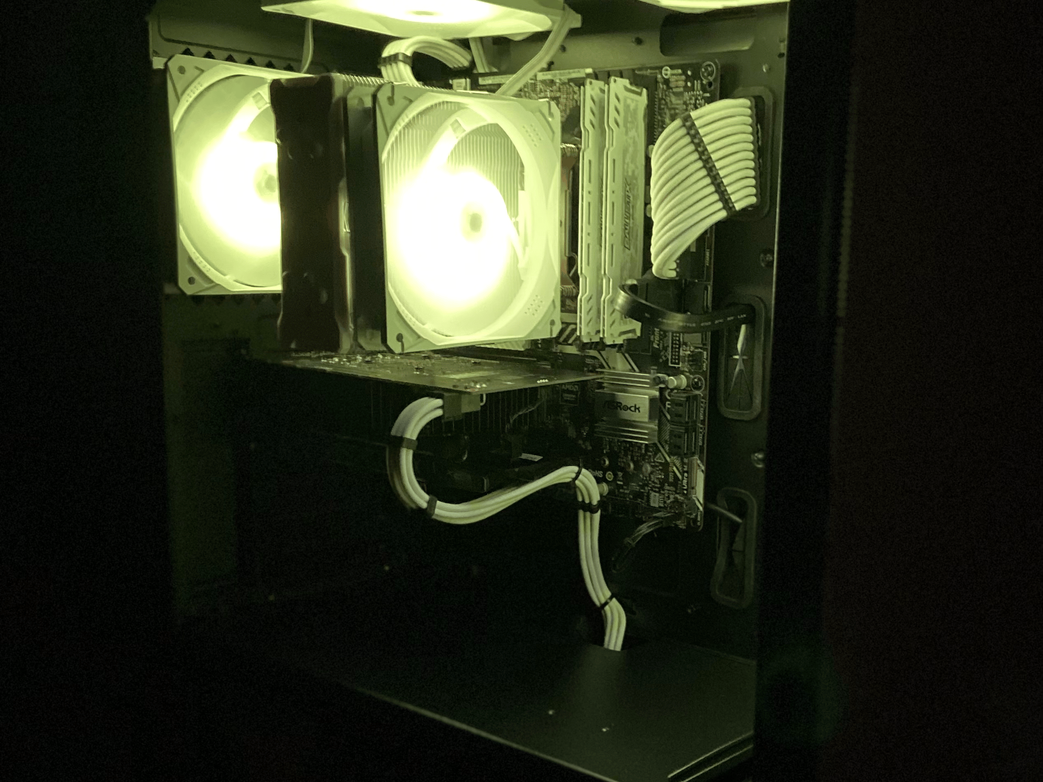 1080p/60+ FPS Gaming PC (i5-7500/GTX1650/16GB DDR 4/1TB m.2 drive