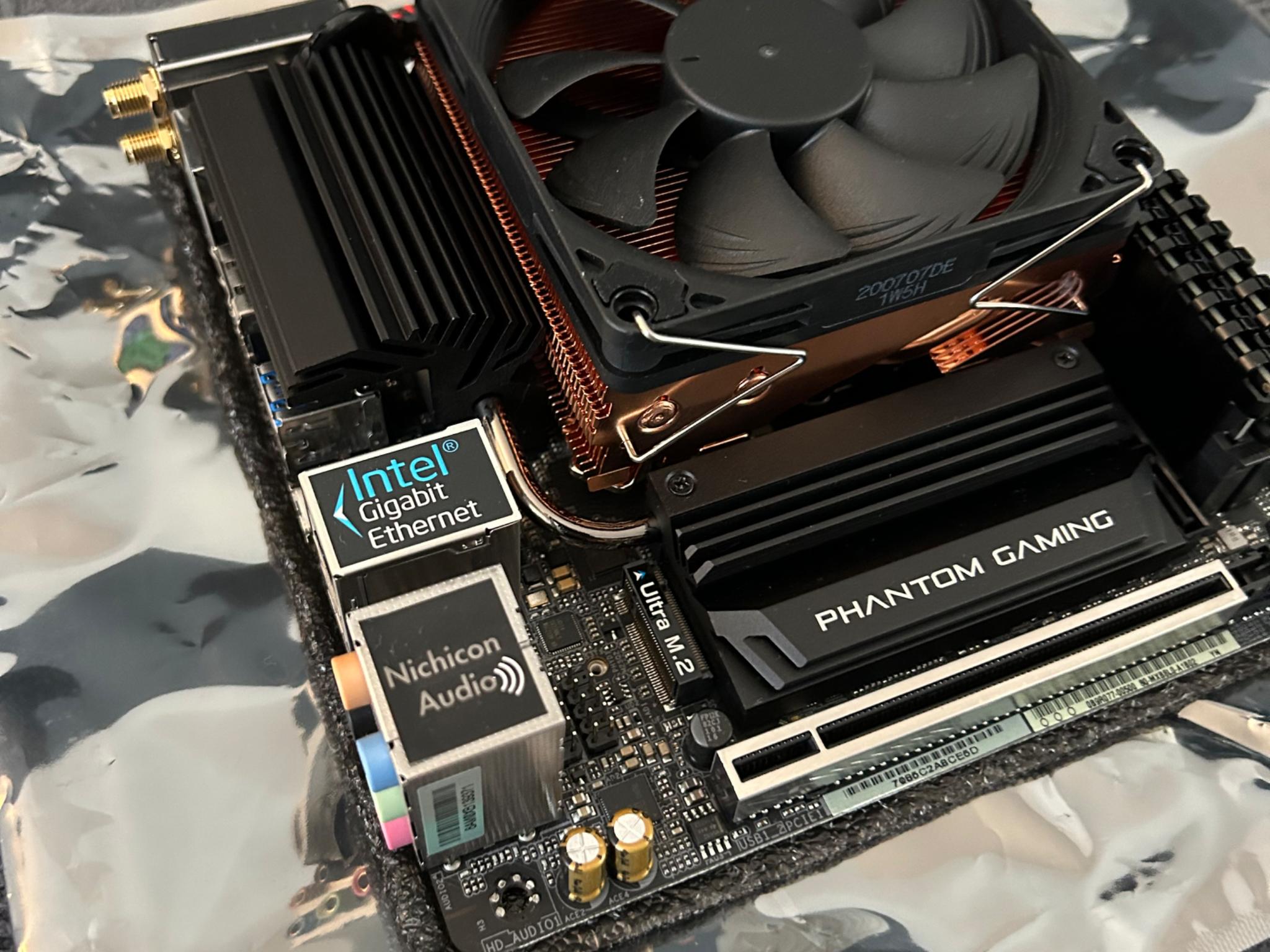 Mini ITX Bundle - Z390, i7 9700F, 32GB RAM, CryoRig C7 Cu Edition