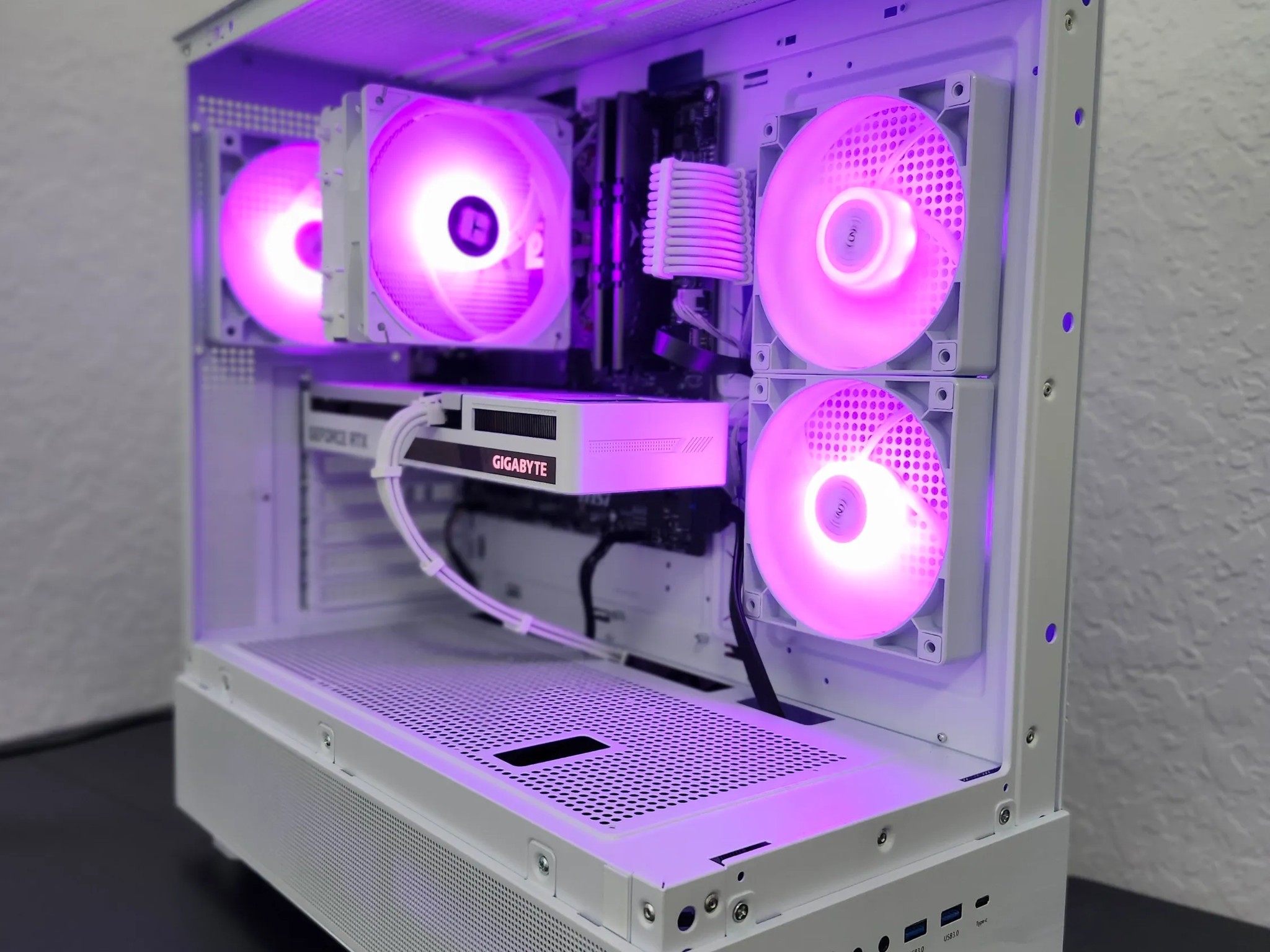 ❄️ Arctic White Gaming PC ❄️ Ryzen 5 5600G + RTX 3060 Vision 12GB | 16GB DDR4 | 1TB NVMe