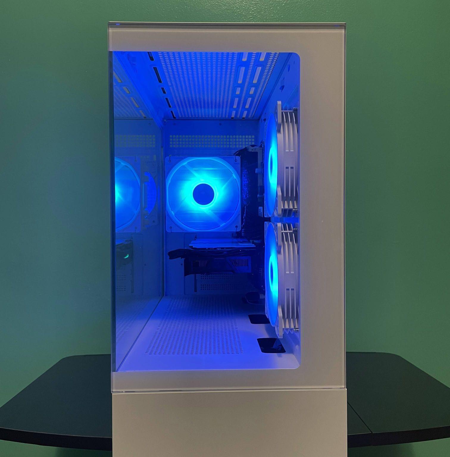 Custom White Glass Gaming PC | Intel i7 / AMD RX580 / 8GB / 1.1TB Win 11 Pro + Wi-Fi