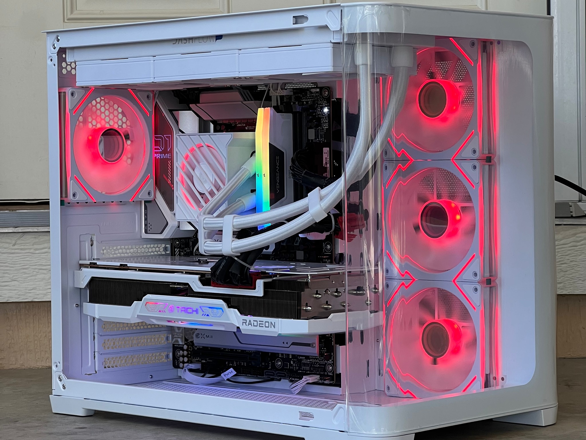 Gaming pc | Rx 7900 XTX | Ryzen 7 7800X3D | 32GB 6000mhz ram | 2tb nvme | 850w psu | windows 10/11