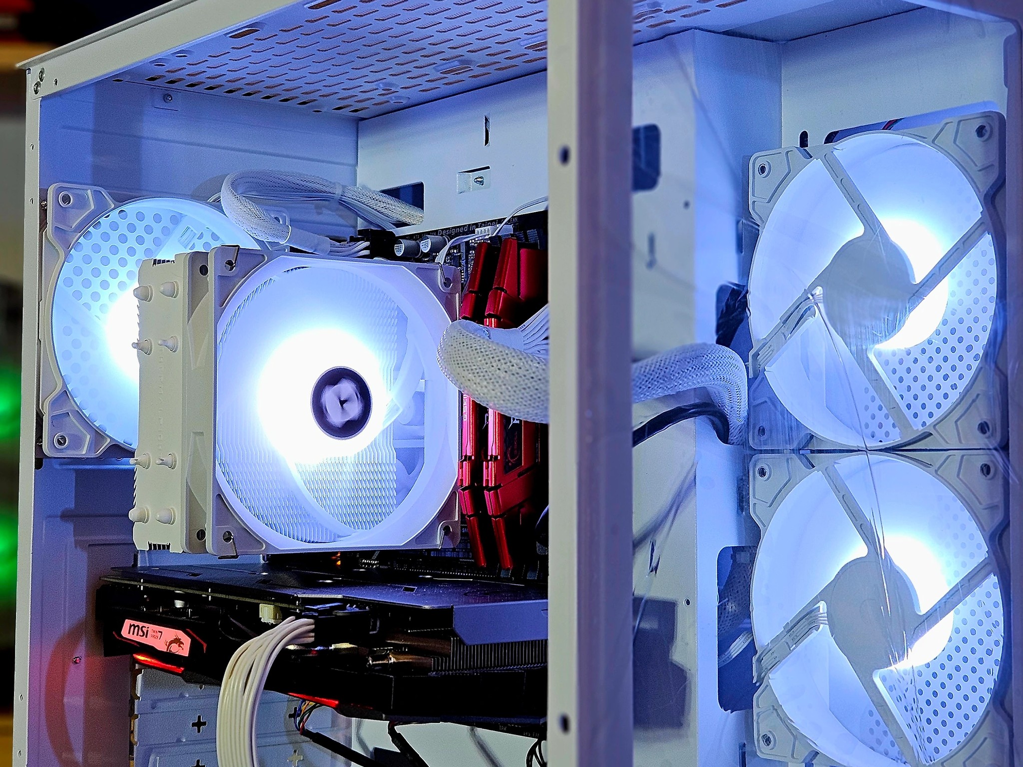 i5 8600 | GTX 1660 | 1TB SSD | 16GB RAM |  1080p Gaming at a Great Price!!!!