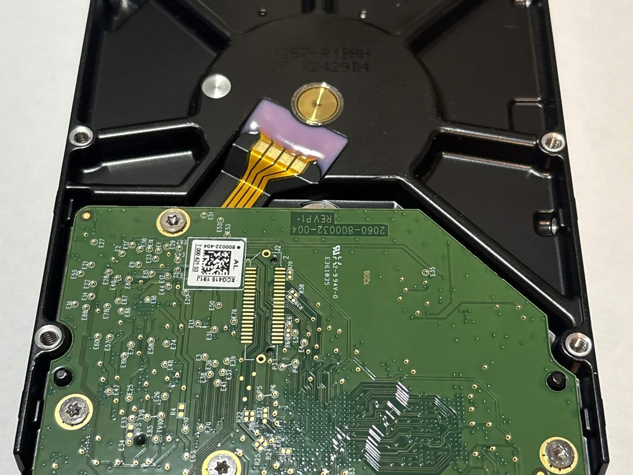 WD Gold 2TB Datacenter HDD WD2005FBYZ 7200RPM SATA – 9,742 Hours – Good SMART