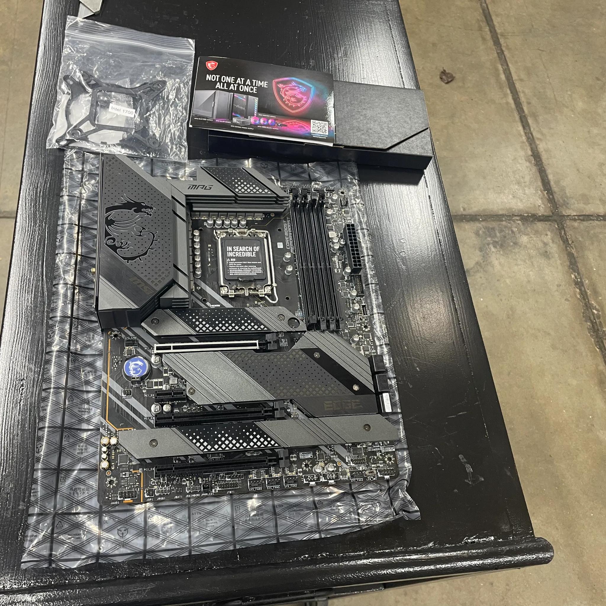 MSI MEG Z690