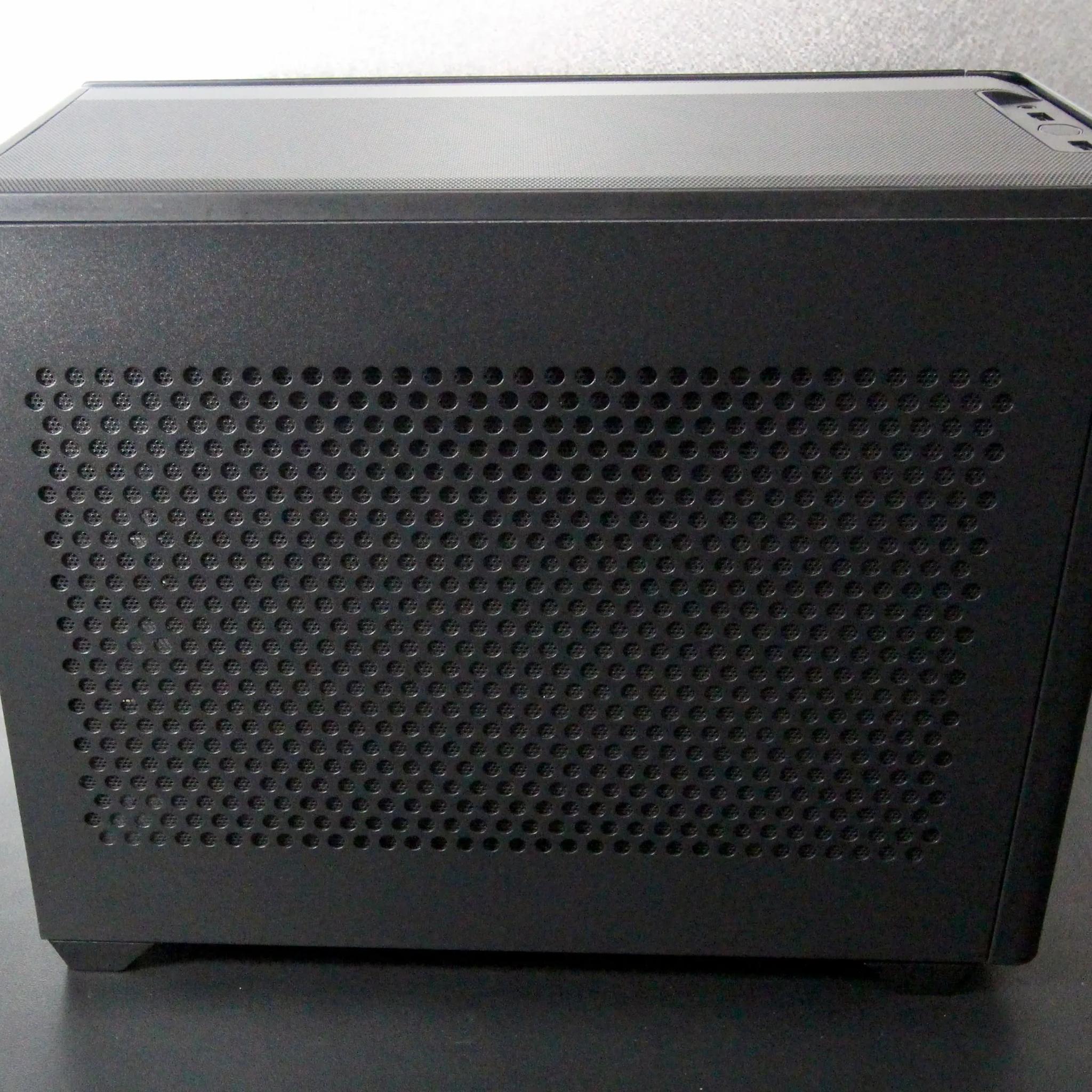 Mini-ITX Water Cooled Gaming PC / AMD Ryzen 7 5800X / RTX 3060ti / 32GB DDR4 / 1TB / Windows 11 Pro