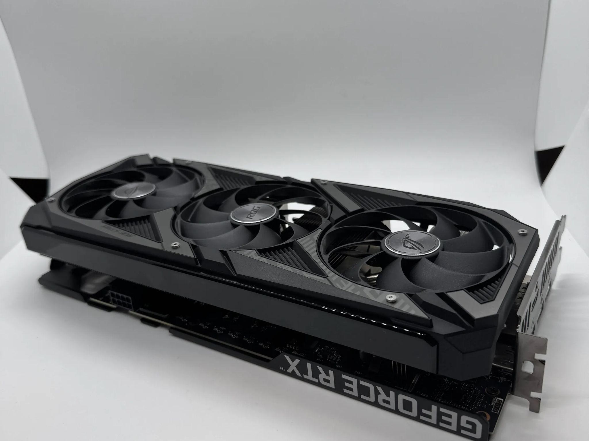 Asus ROG STRIX GAMING GeForce RTX 3060 12GB Video Card