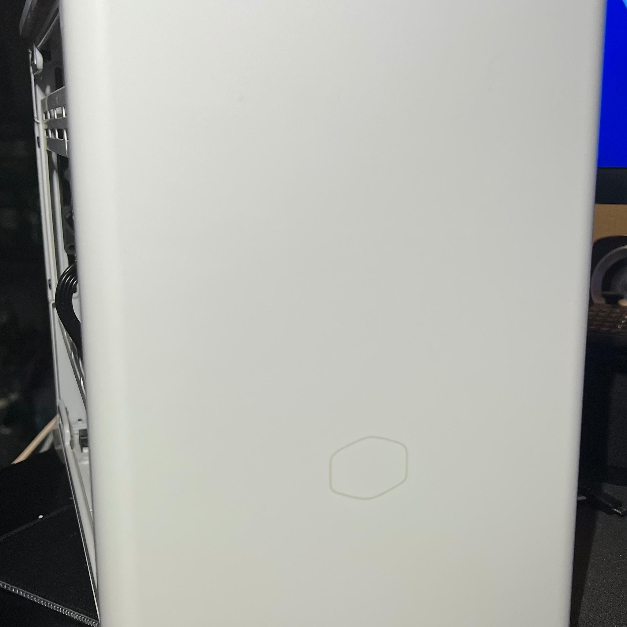 Small Form Factor Ryzen 5 5500/16 GB DDR4 RAM/1 GB SSD NVME/RTX 2070 Super