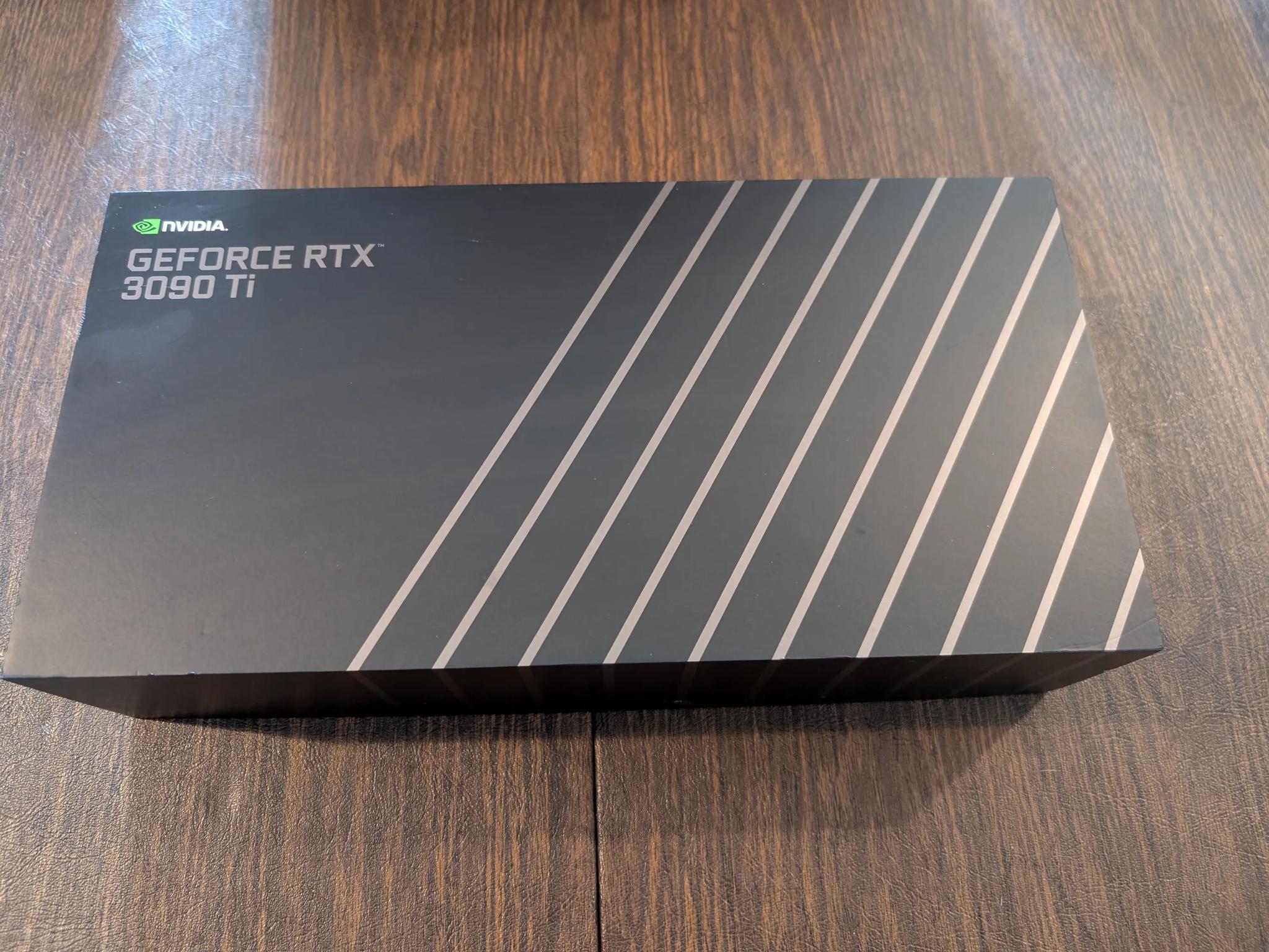 NVIDIA GeForce RTX 3090 Ti 24GB GDDR6X - FOUNDERS EDITION