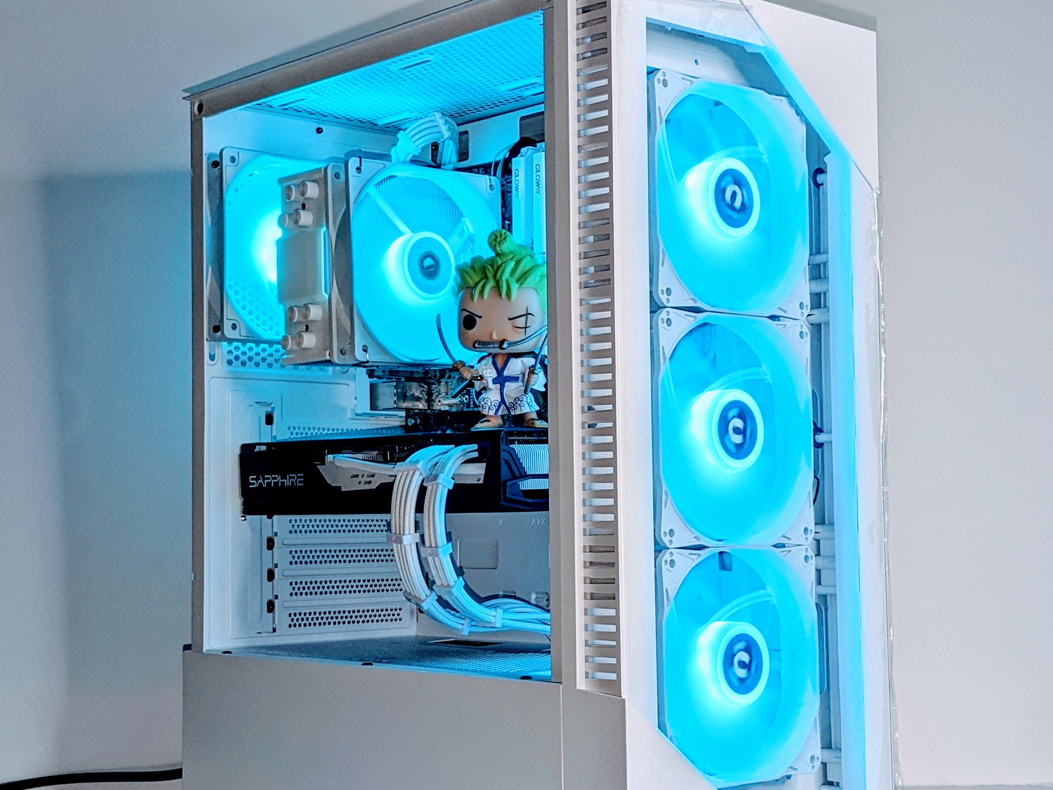 💚⚔️🗡️Roronoa Zoro⚪️RX 5700XT(equal to RTX3060)⚪️16GB Gloway DDR4⚪️1TB NVMe SSD⚪️ Windows 11 Pro