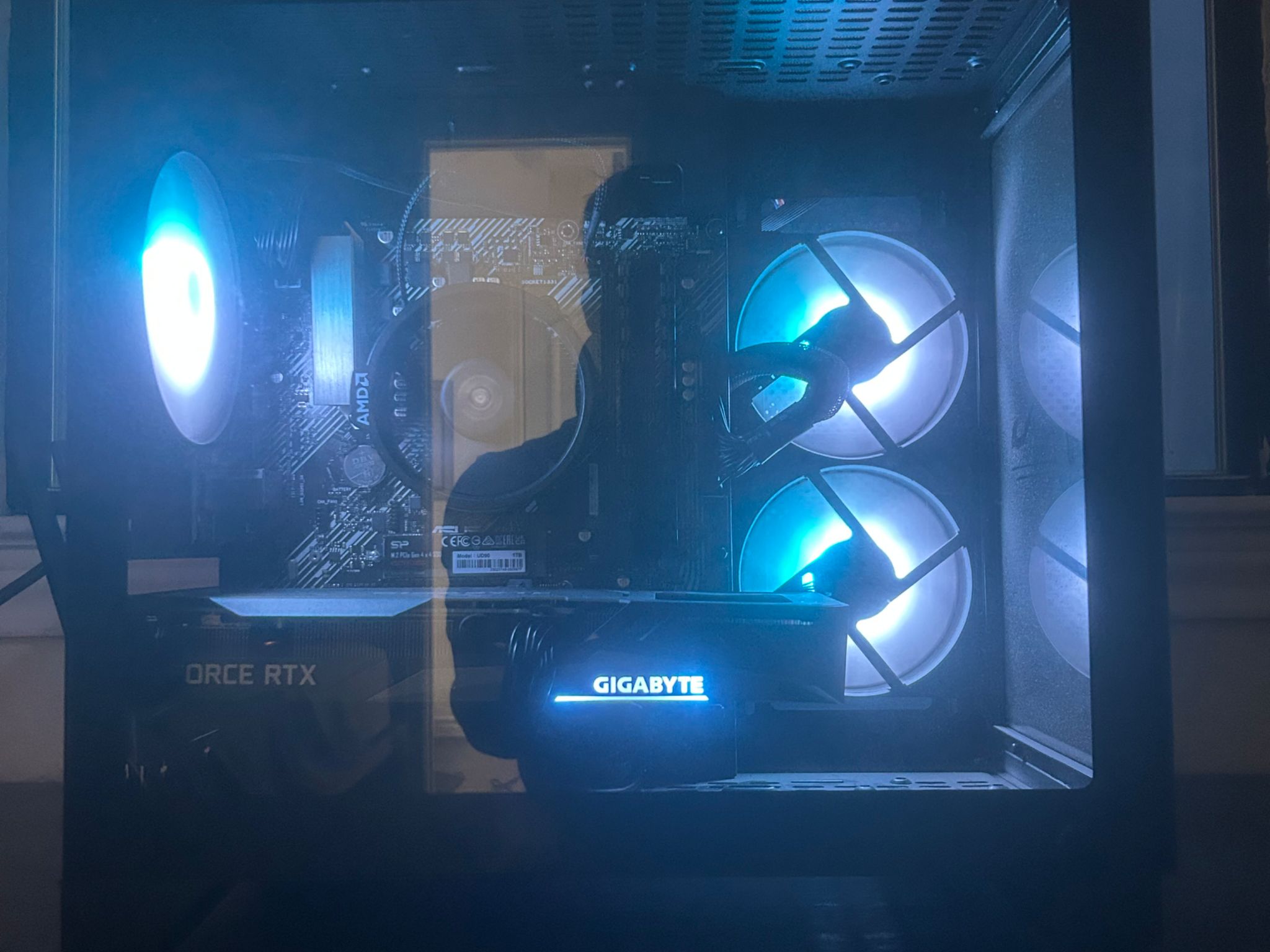 Gaming PC – RTX 3060 | Ryzen 5 5600X | 32GB RAM | 1TB SSD – Ready to Go!