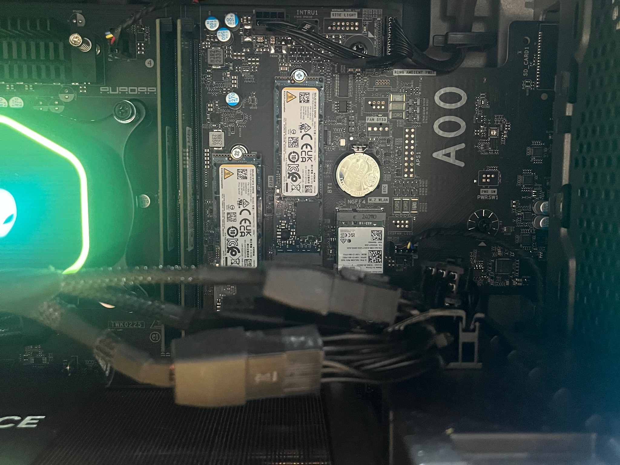 RTX 4090 | i9 14900KF | 32GB RAM | Alienware R16 Gaming and productivity PC