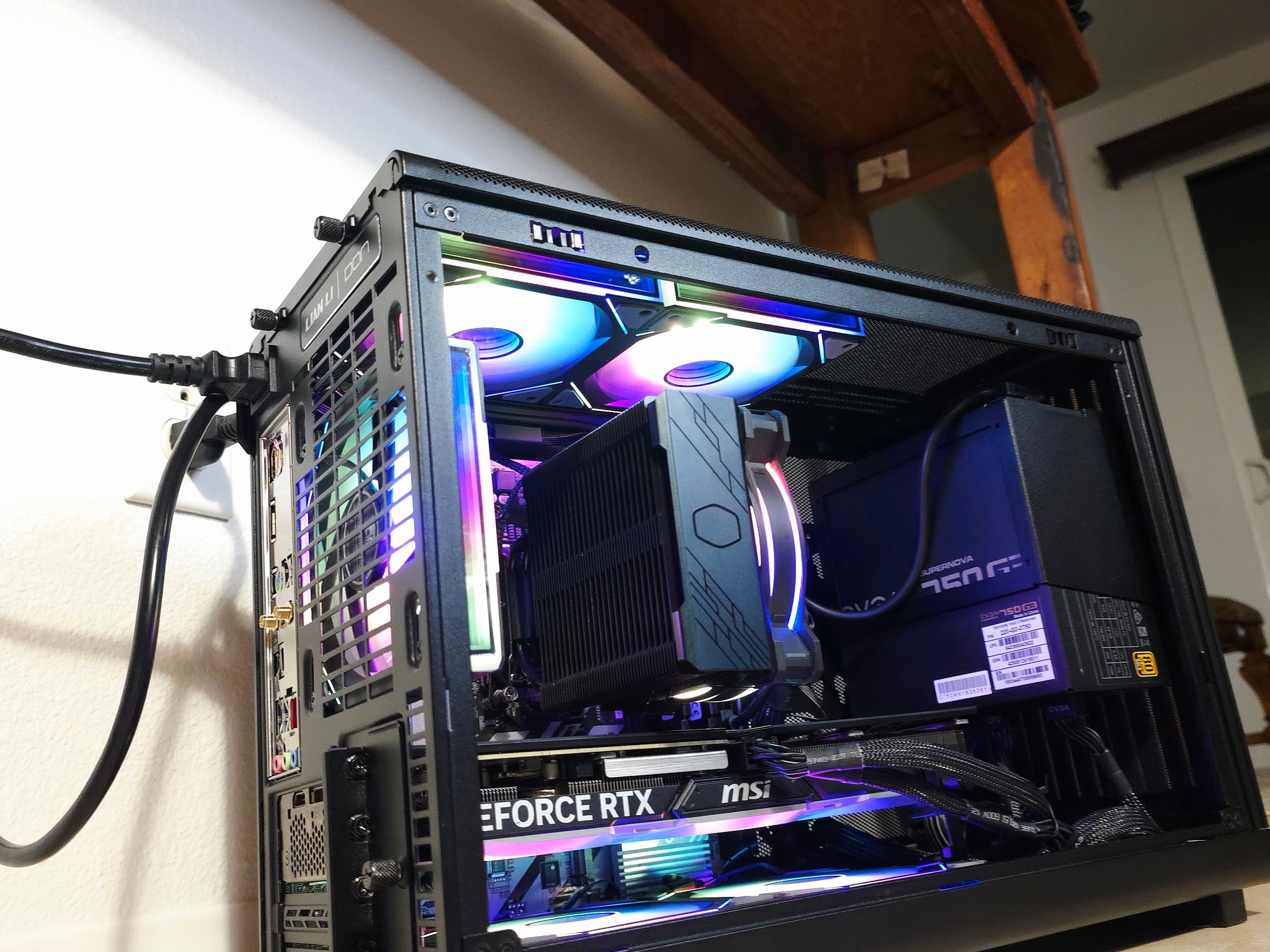 Stunning Gaming PC Nvidia RTX 4070+ Ryzen 5 7600x