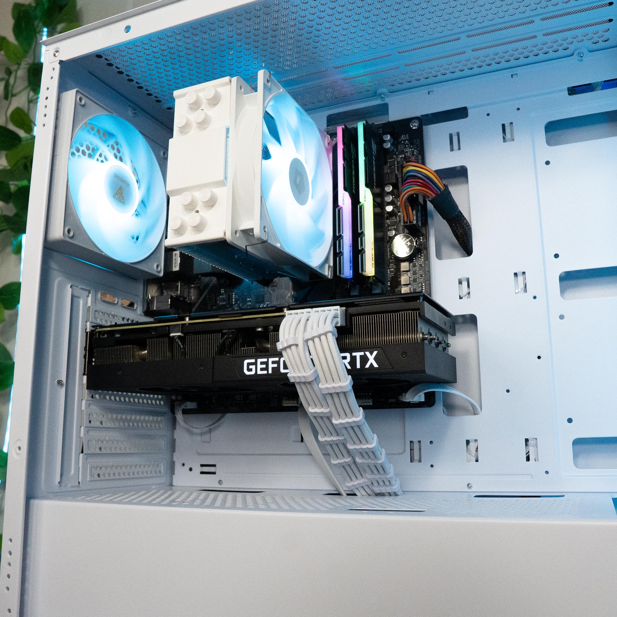 ❄️🌨 | HP GeForce RTX 3080 10GB | RYZEN 7 5800X | 16GB DDR4 RAM | 2TB SSD | Y2K Destiny GOLD