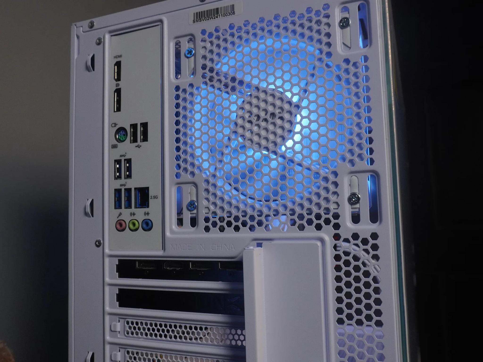 🤍 ARCTIC BEAST 🤍 1440p/1080p GAMING MACHINE 🧡 RX 6700XT 12GB 🧡 Ryzen 5 5600x | 32GB | WIFI