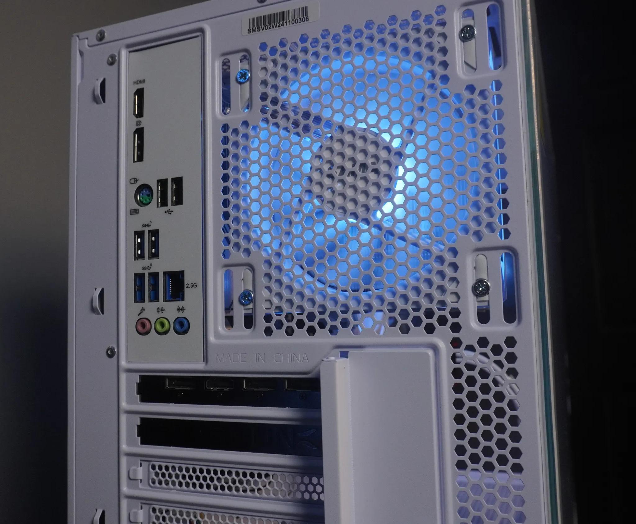 🤍 ARCTIC BEAST 🤍 1440p/1080p GAMING MACHINE 🧡 RX 6700XT 12GB 🧡 Ryzen 5 5600x | 32GB | WIFI