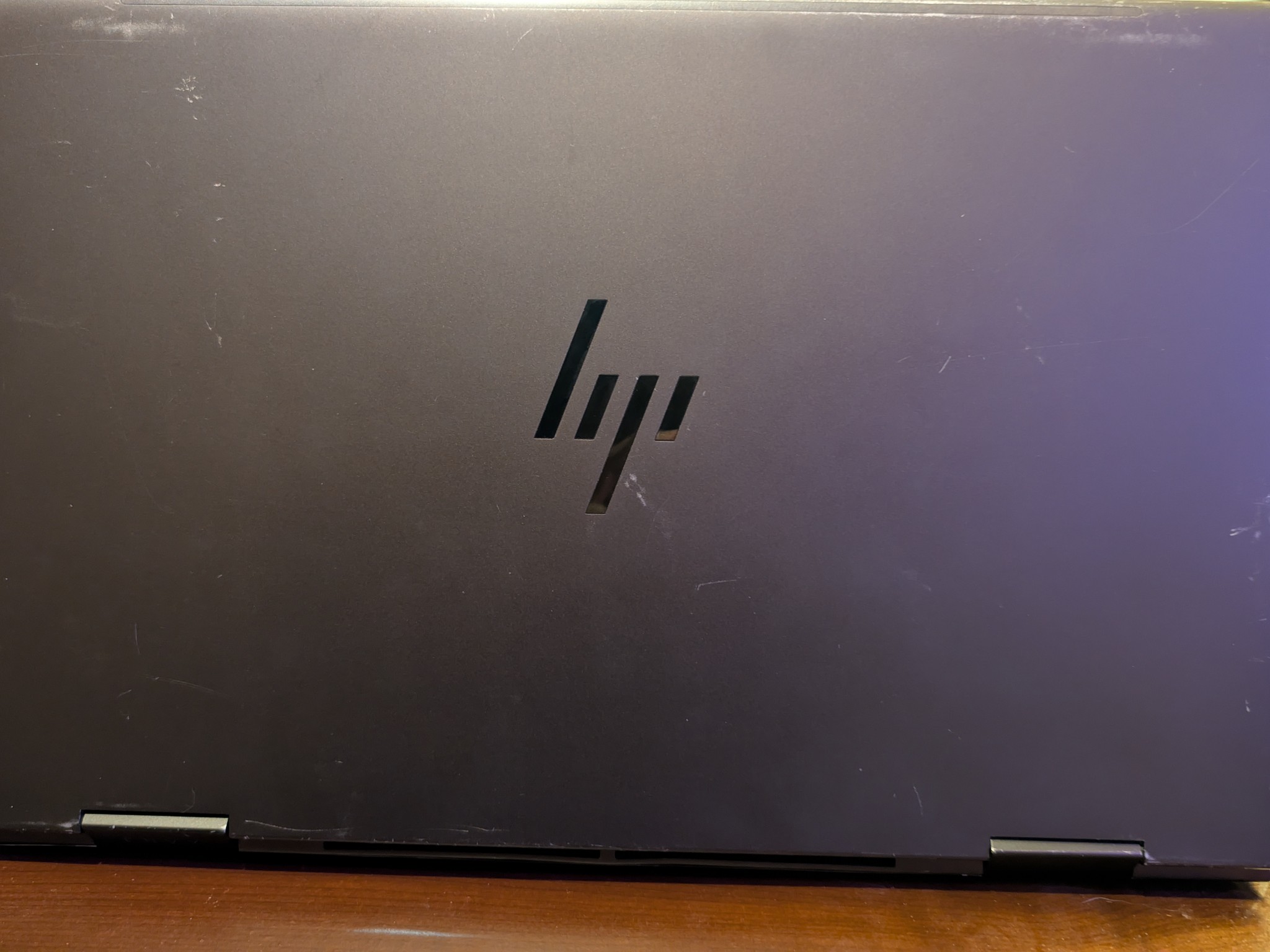 HP ENVY x360 2-In-1 15.6'' (512GB SSD AMD Ryzen 7 7730U 4.5GHz 16GB RAM)