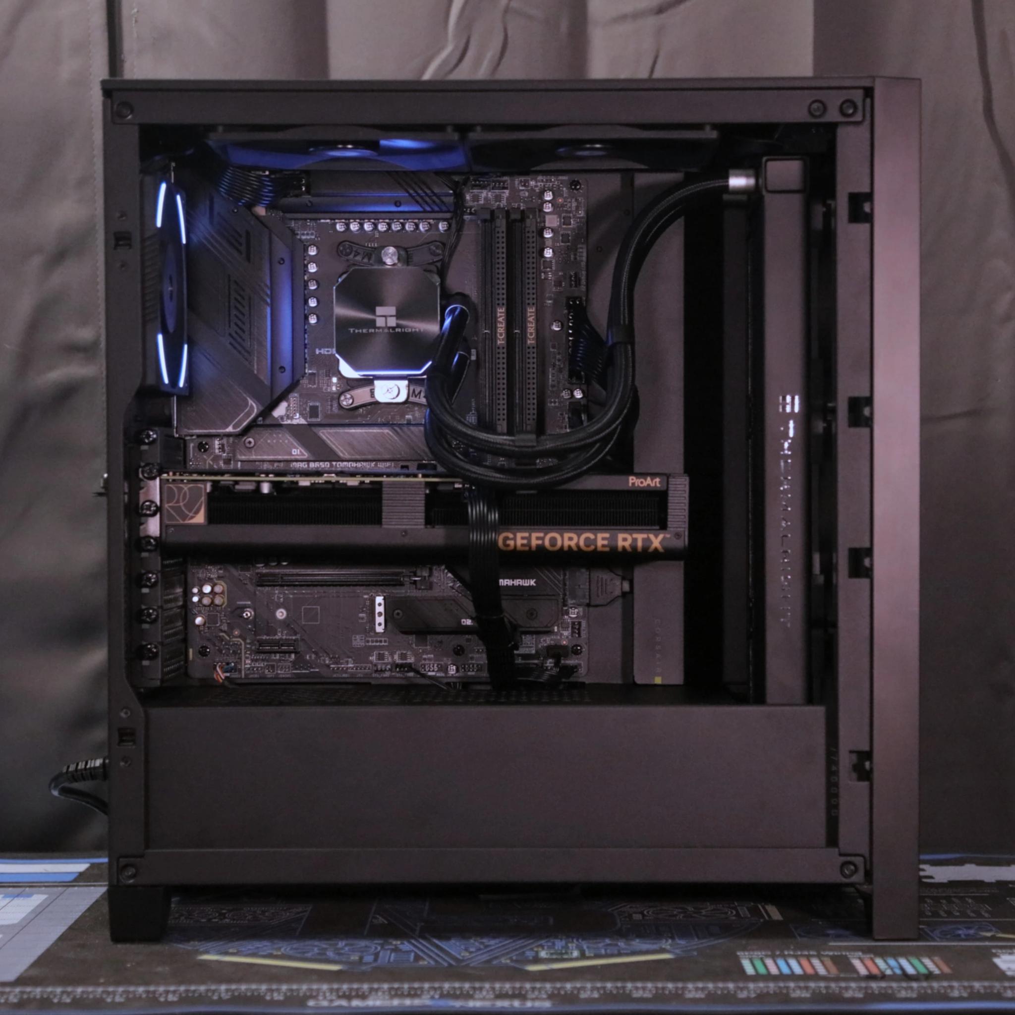 Darkmode|Ryzen 7 7700X|RTX 4070 Proart|32GB RAM|2TB SSD| Windows 11 Pro