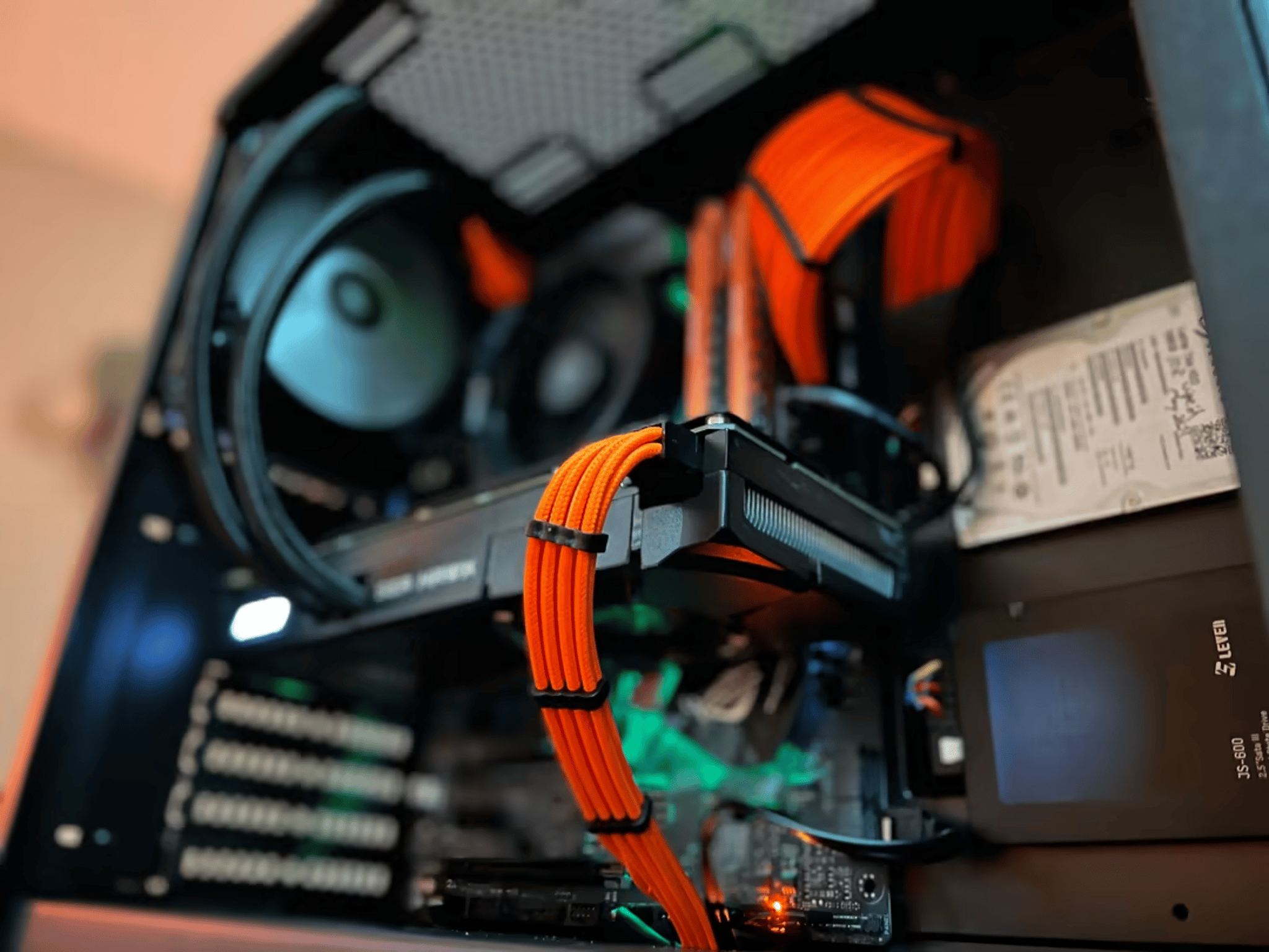 Tango || Ryzen 5 1600/GTX 1080 Build