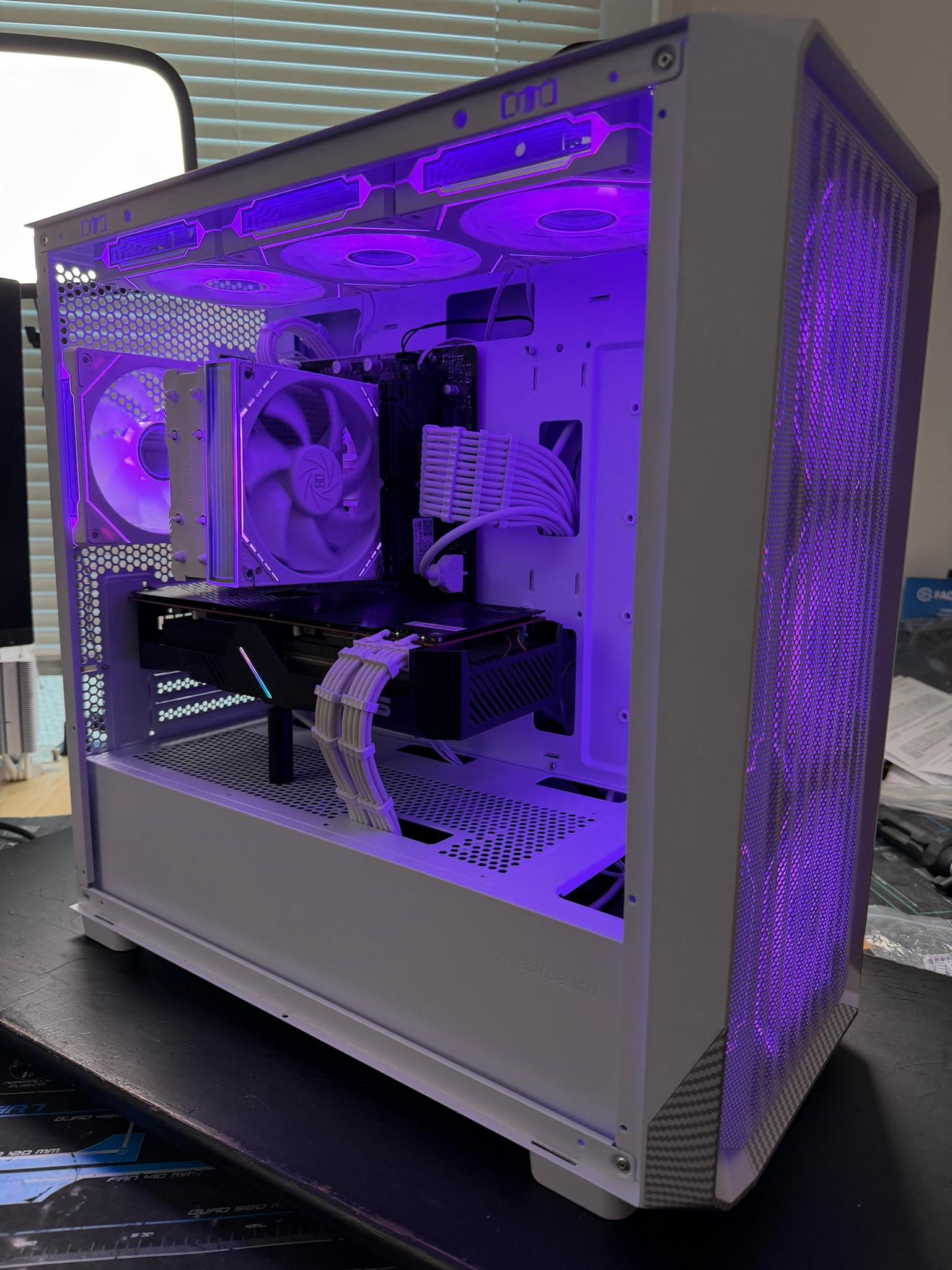 Gaming PC | RX 5700XT | Ryzen 5 5600X | 16GB RAM | Windows 11 | Jawa